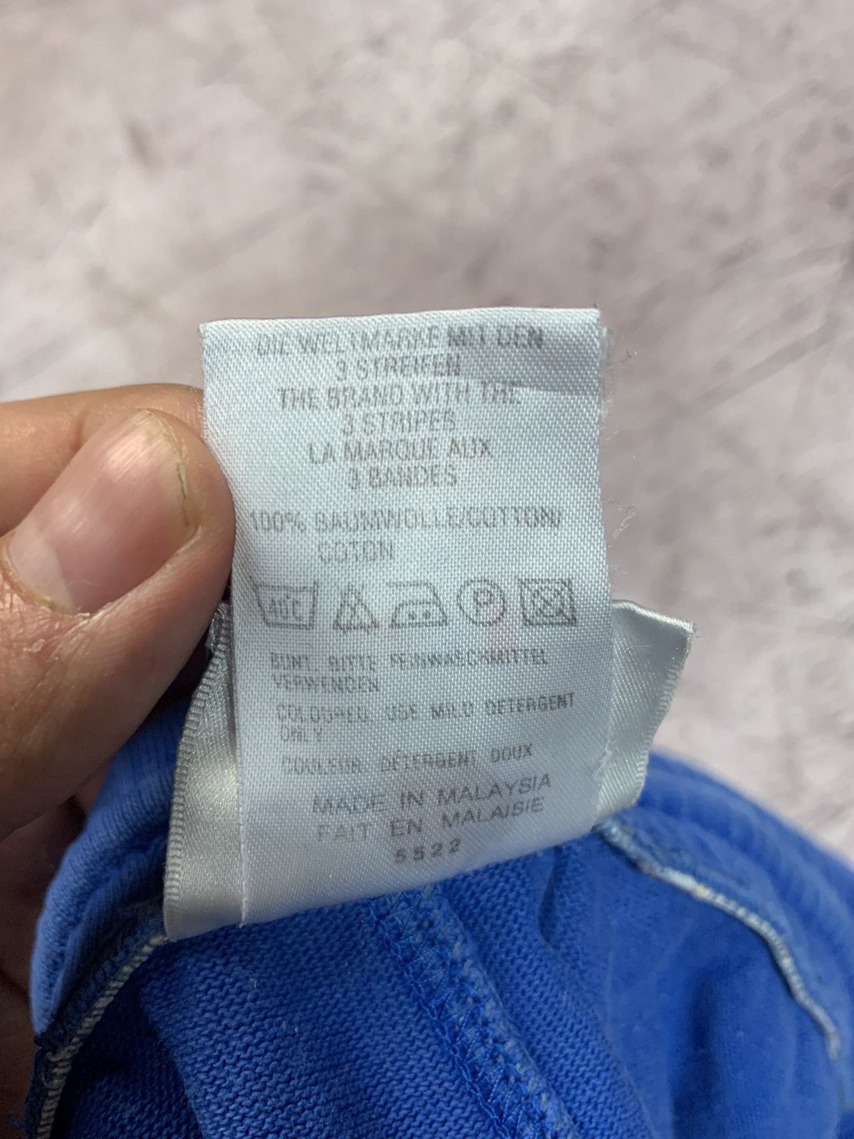 Adidas Adidas Vintage Shorts Size US 30 / EU 46 - 7 Thumbnail