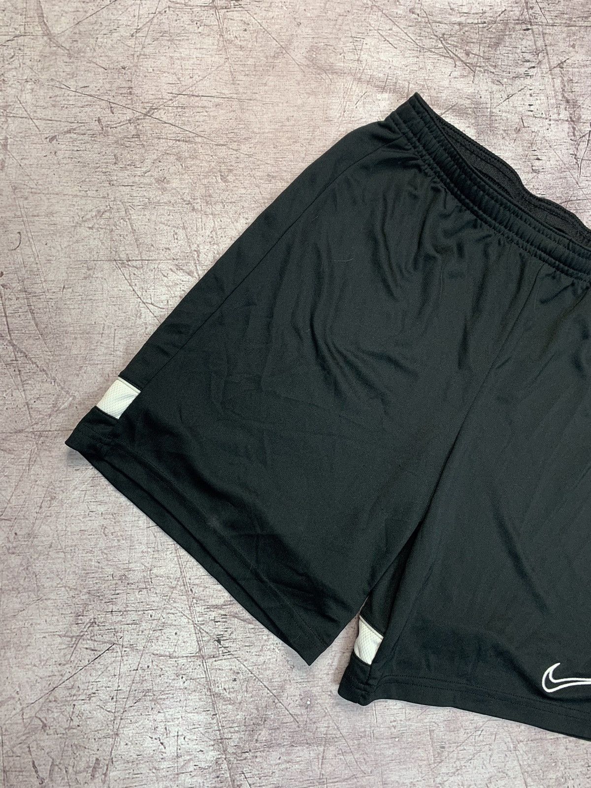 Nike × Vintage Vintage Nike Y2K Hype Shorts Size US 32 / EU 48 - 2 Thumbnail