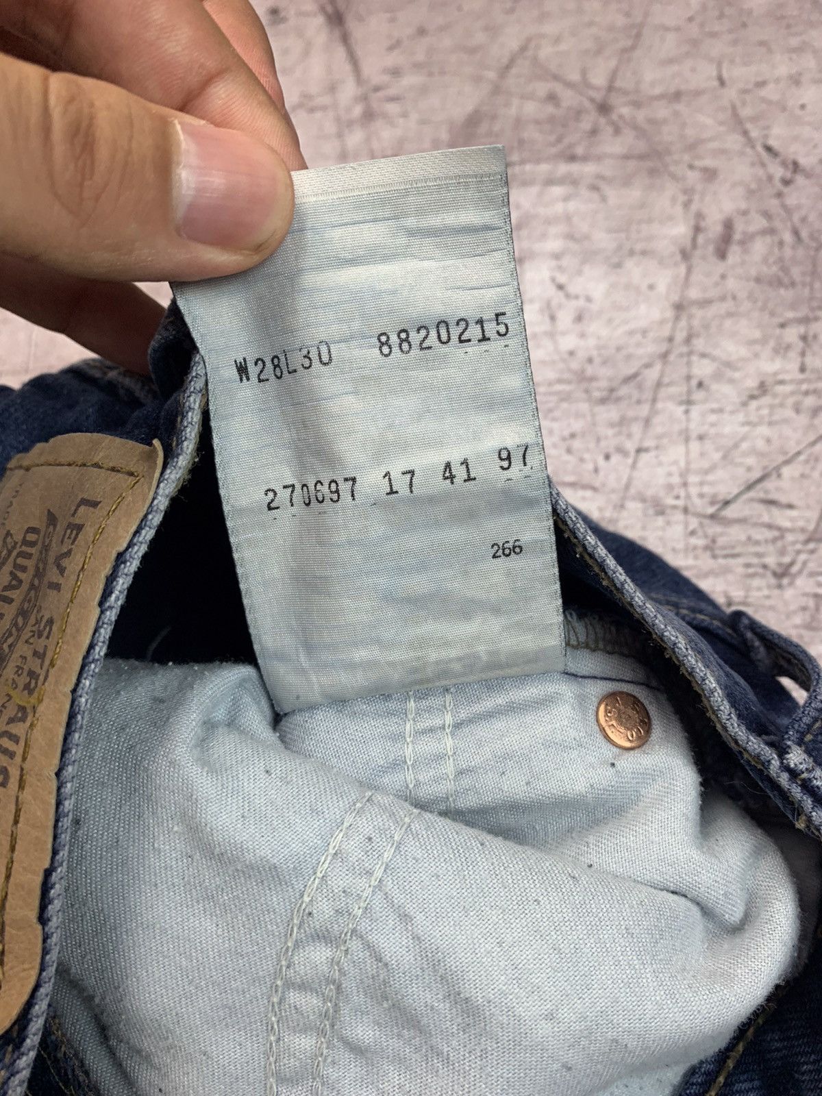 Levi's × Levi's Vintage Clothing Levis 882 Vintage Mens Denim Pants Jeans Blue Size US 28 / EU 44 - 10 Thumbnail