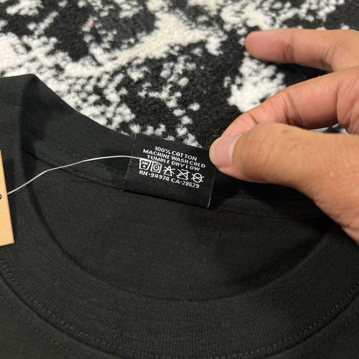 Stussy × Vintage STUSSY SURF SKATE SKULL TEE IN BLACK - XLARGE Size US XL / EU 56 / 4 - 6 Thumbnail