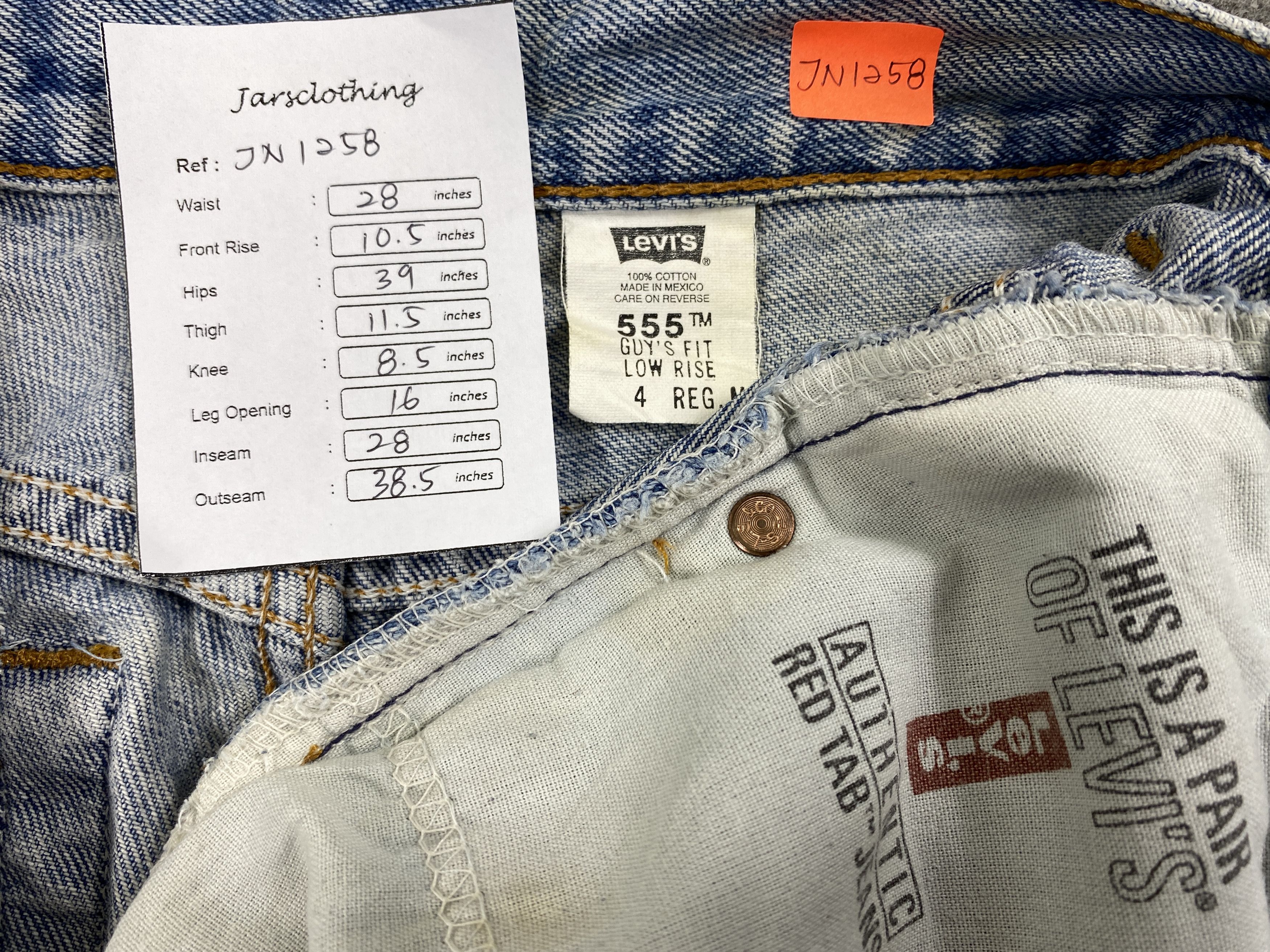 Levi's Blue Patchwork Vintage Levi's 555 28x28 Denim -JN1258 Size US 28 / EU 44 - 8 Thumbnail