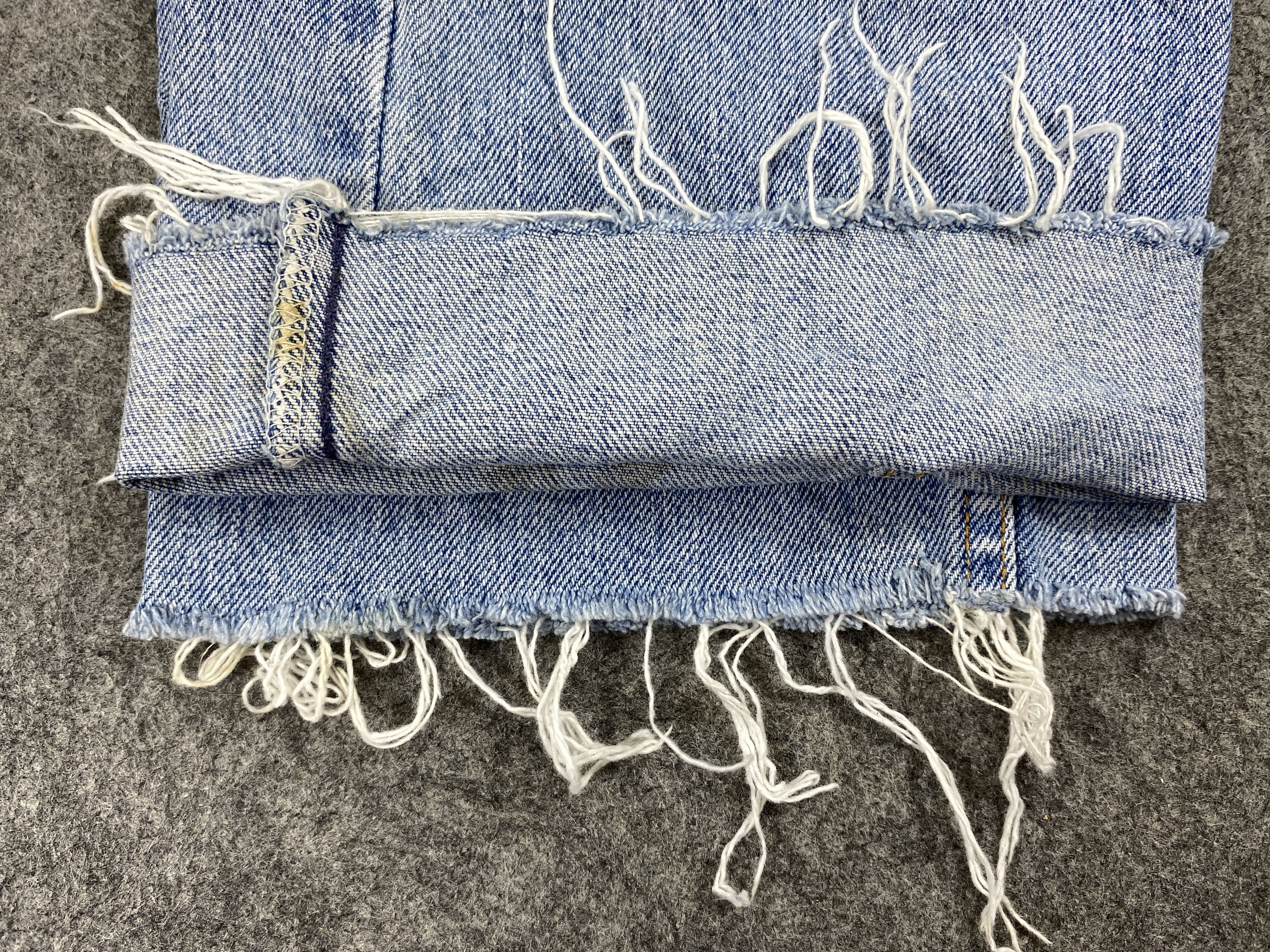 Levi's Blue Patchwork Vintage Levi's 555 28x28 Denim -JN1258 Size US 28 / EU 44 - 11 Thumbnail