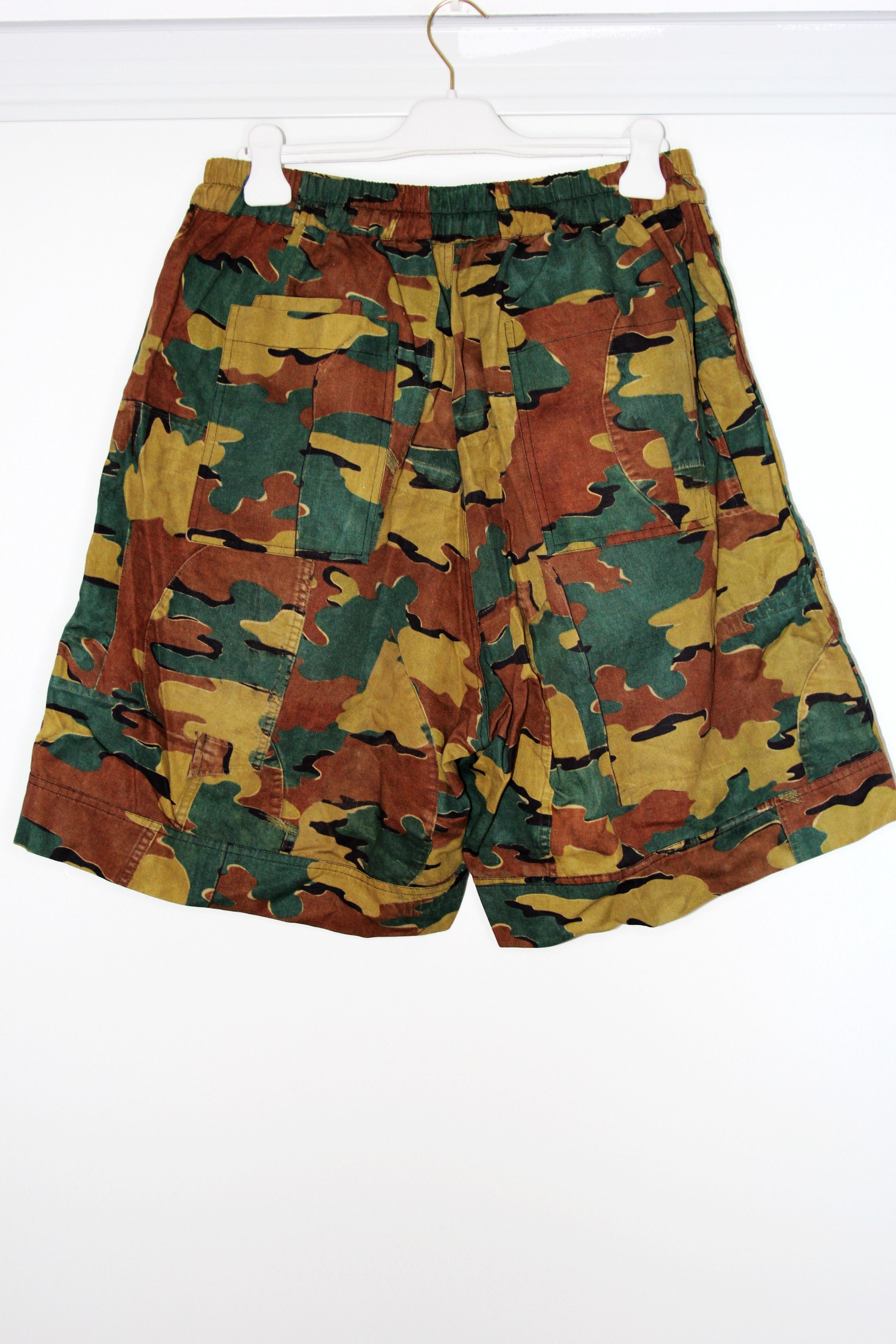 Dries Van Noten SS17 DRIES VAN NOTEN PRINTED SHORTS L Size US 34 / EU 50 - 2 Thumbnail