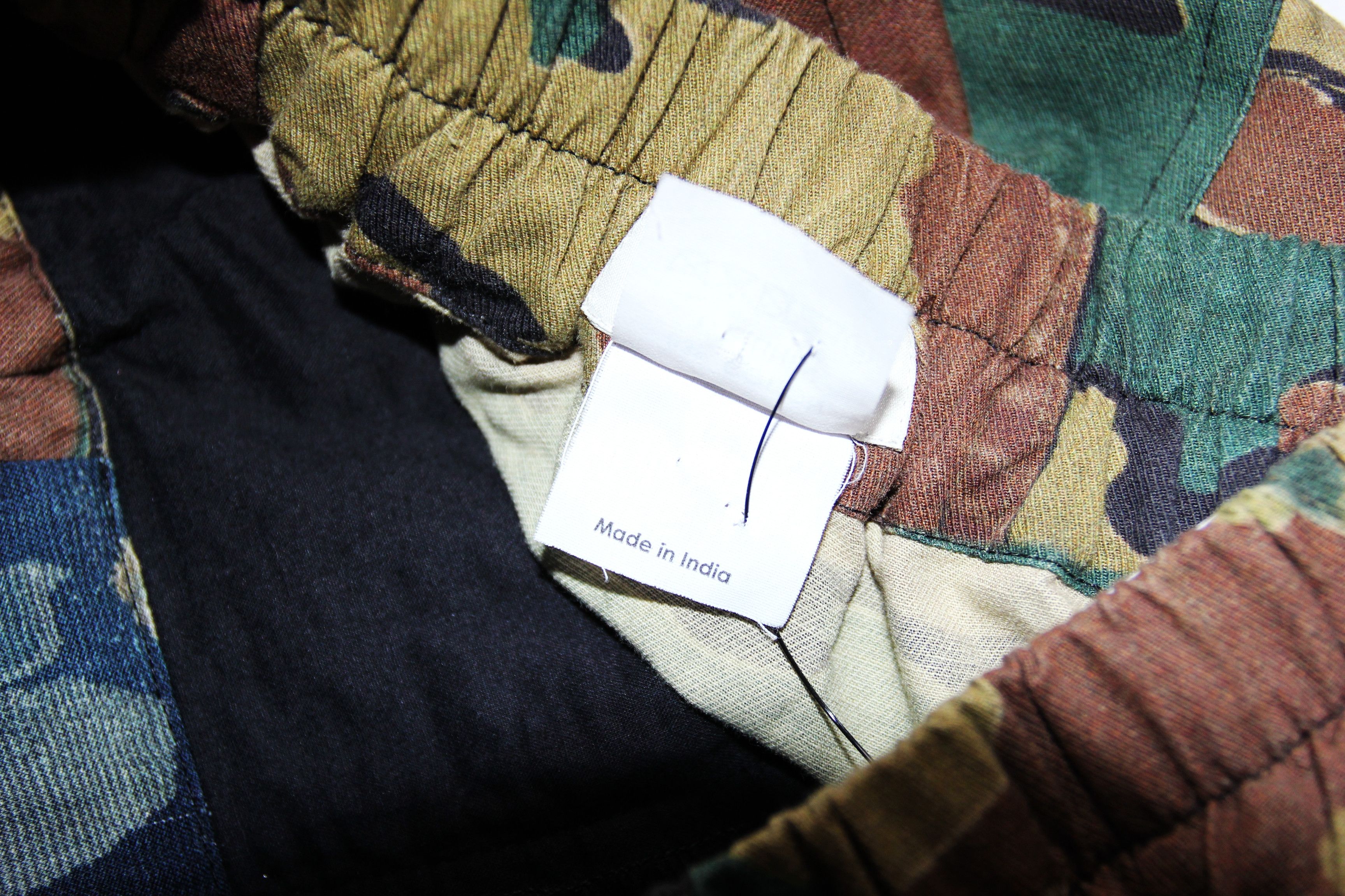 Dries Van Noten SS17 DRIES VAN NOTEN PRINTED SHORTS L Size US 34 / EU 50 - 8 Thumbnail