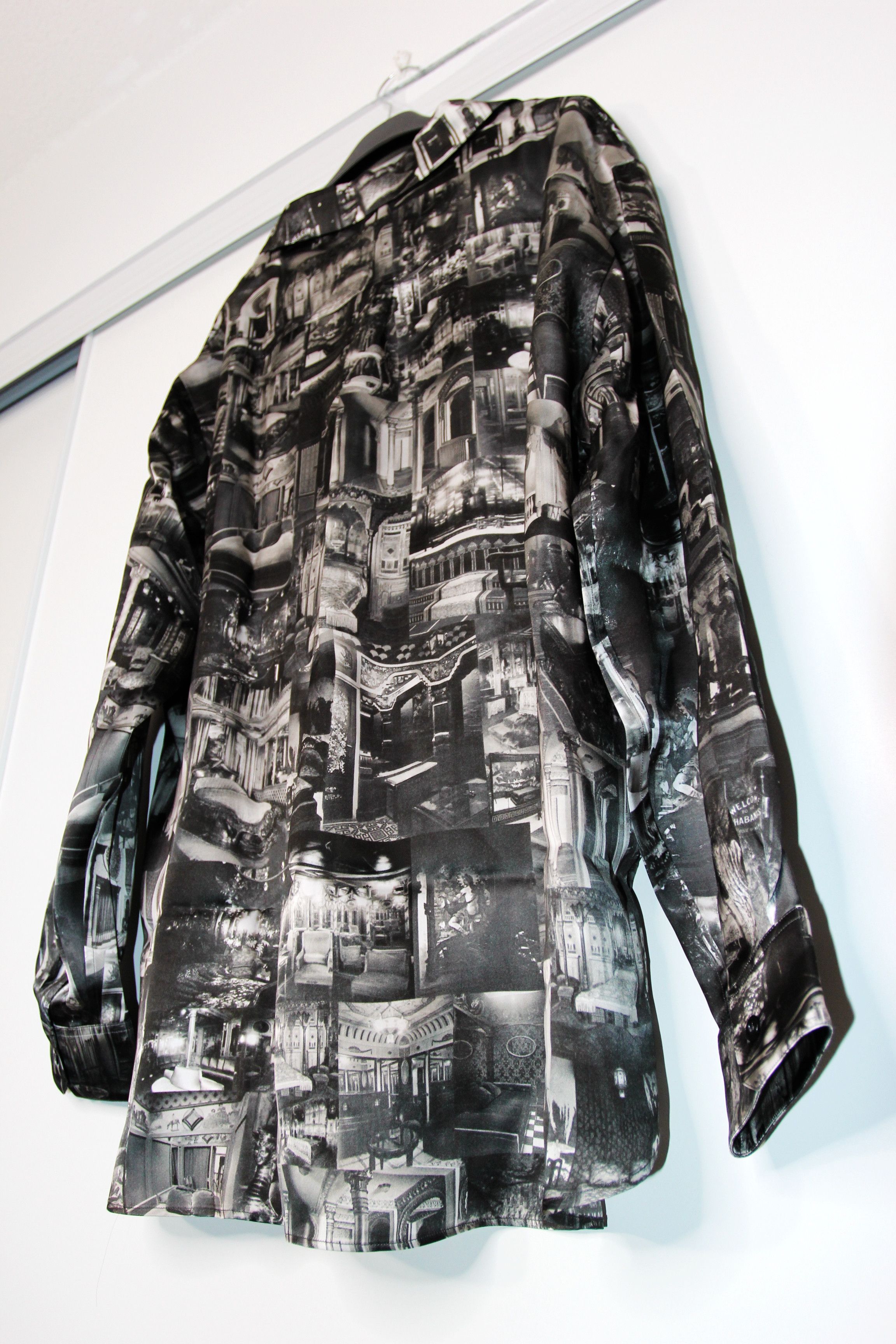 Y/Project BNWT AW20 Y/PROJECT PRINTED PYJAMA SHIRT XL Size US XL / EU 56 / 4 - 11 Thumbnail