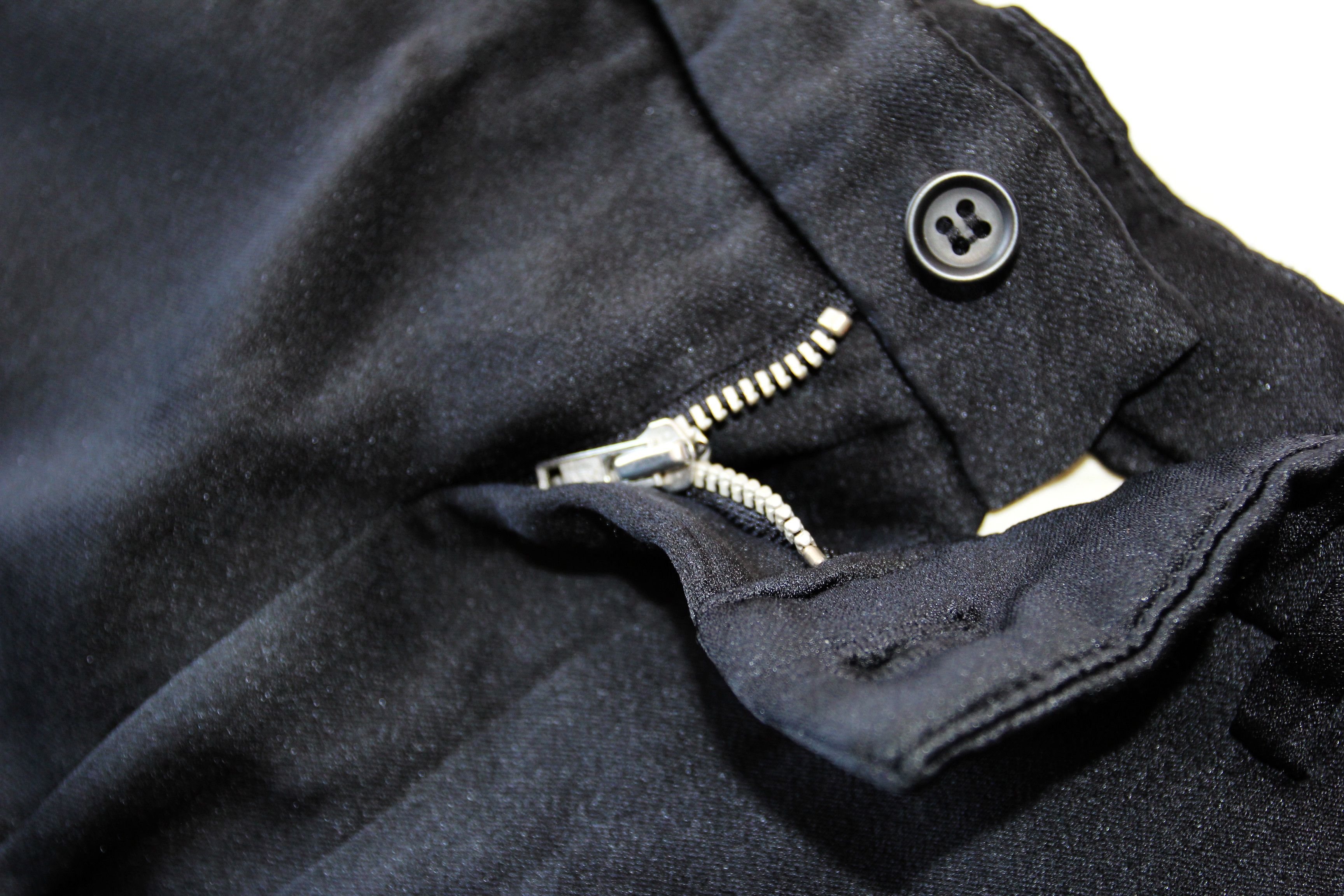 Comme des Garcons Black BNWT SS20 COMME DES GARCONS BLACK SILK EFFECT PANTS M Size US 30 / EU 46 - 8 Thumbnail