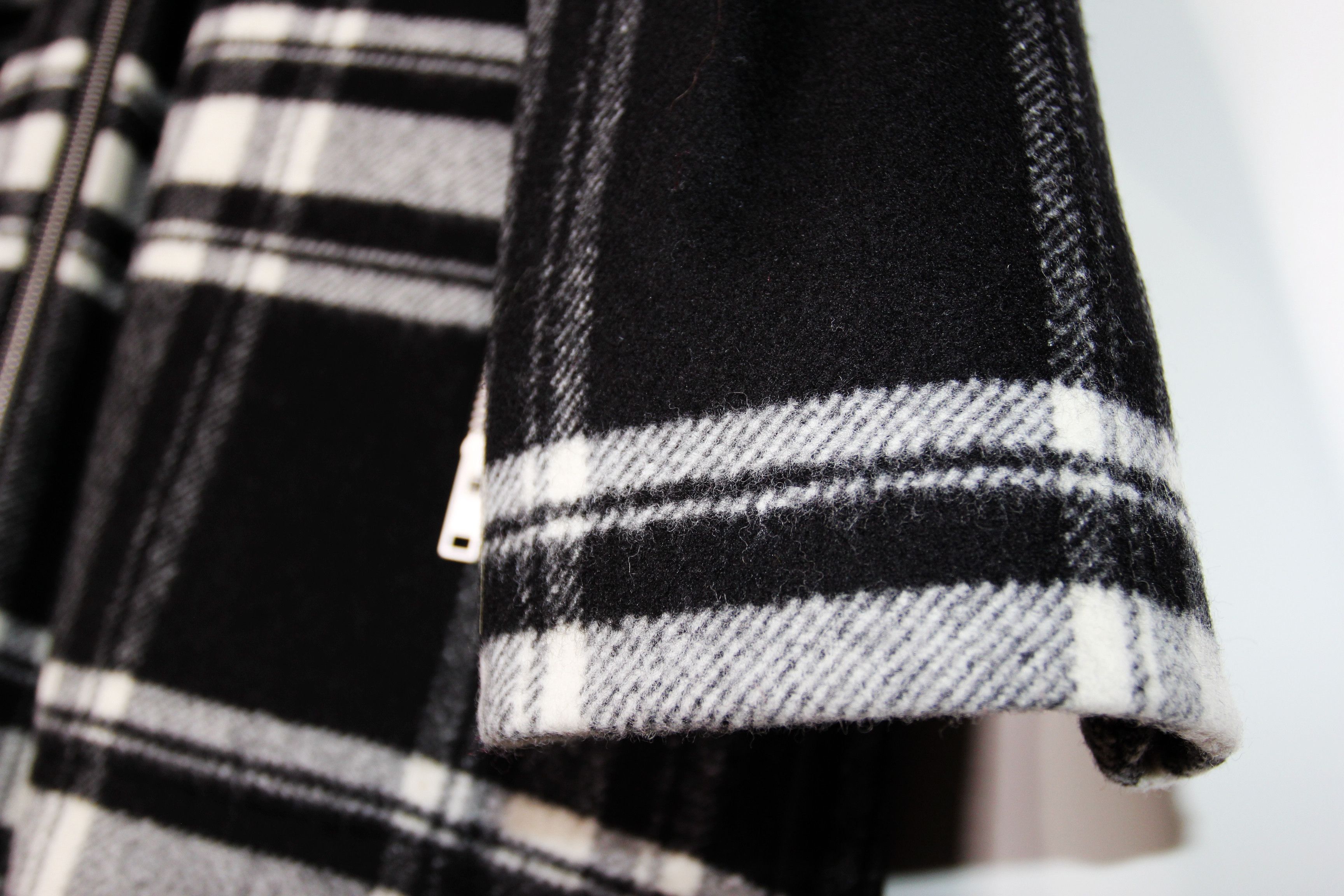 Marni BNWT AW18 MARNI TARTAN PLAID BLACK HOODED OVERCOAT 52 Size US L / EU 52-54 / 3 - 6 Thumbnail