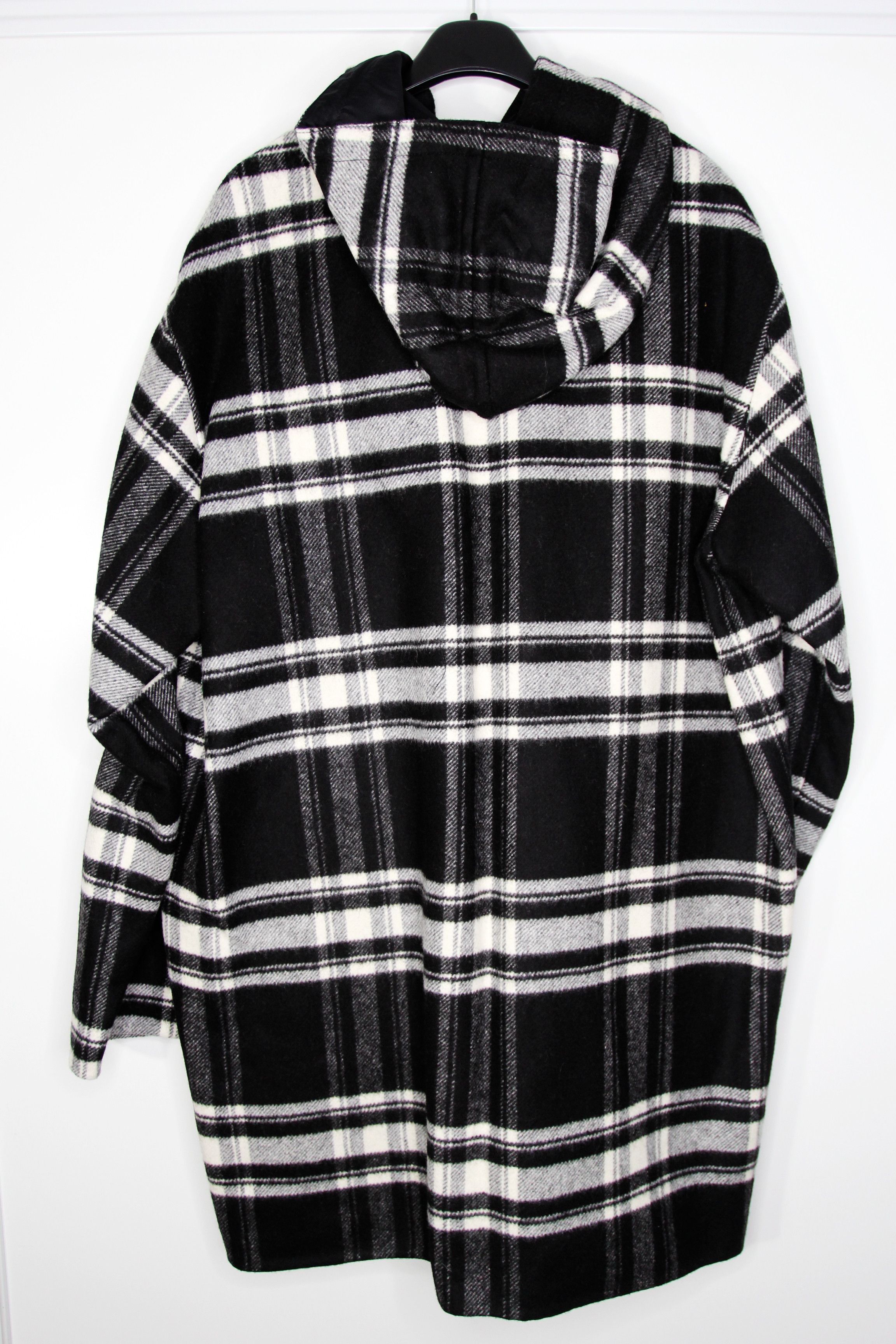Marni BNWT AW18 MARNI TARTAN PLAID BLACK HOODED OVERCOAT 52 Size US L / EU 52-54 / 3 - 3 Thumbnail