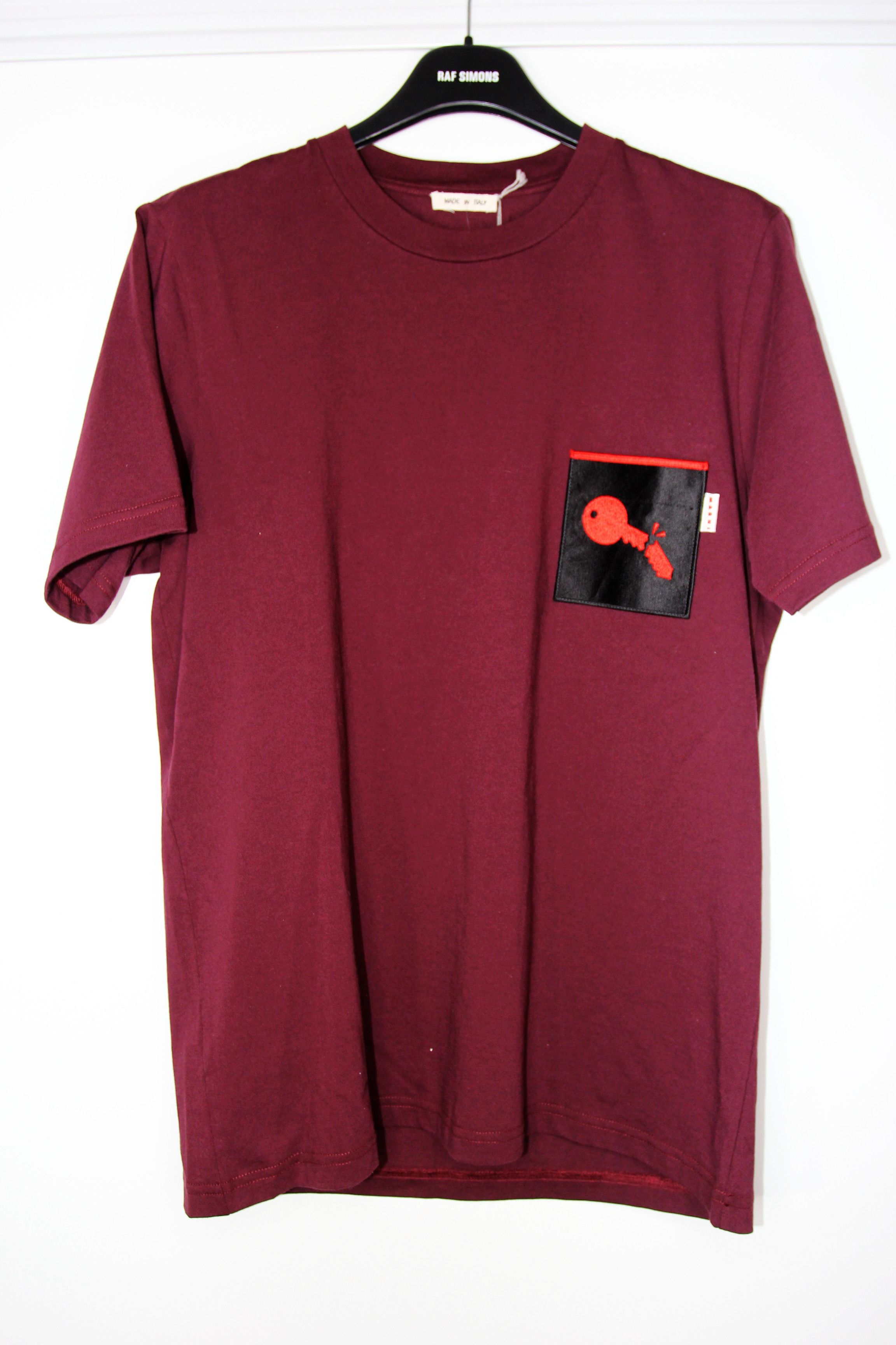 Marni BNWT AW20 MARNI BROKEN KEY PATCH TSHIRT 48 Size US M / EU 48-50 / 2 - 2 Thumbnail