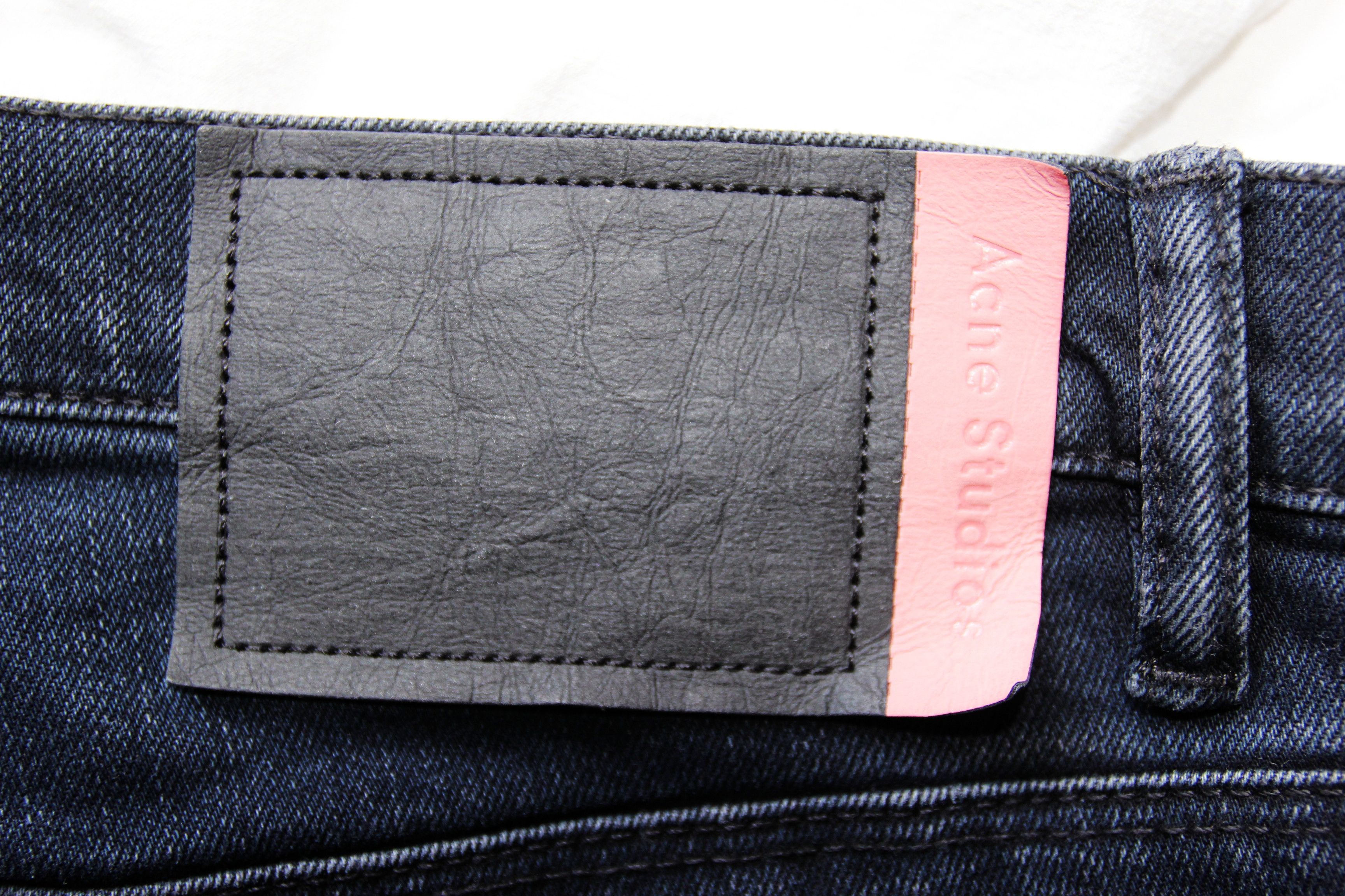 Acne Studios BNWT SS21 ACNE STUDIOS MAX BLUE BLACK DENIM JEANS 30 Size US 30 / EU 46 - 11 Thumbnail