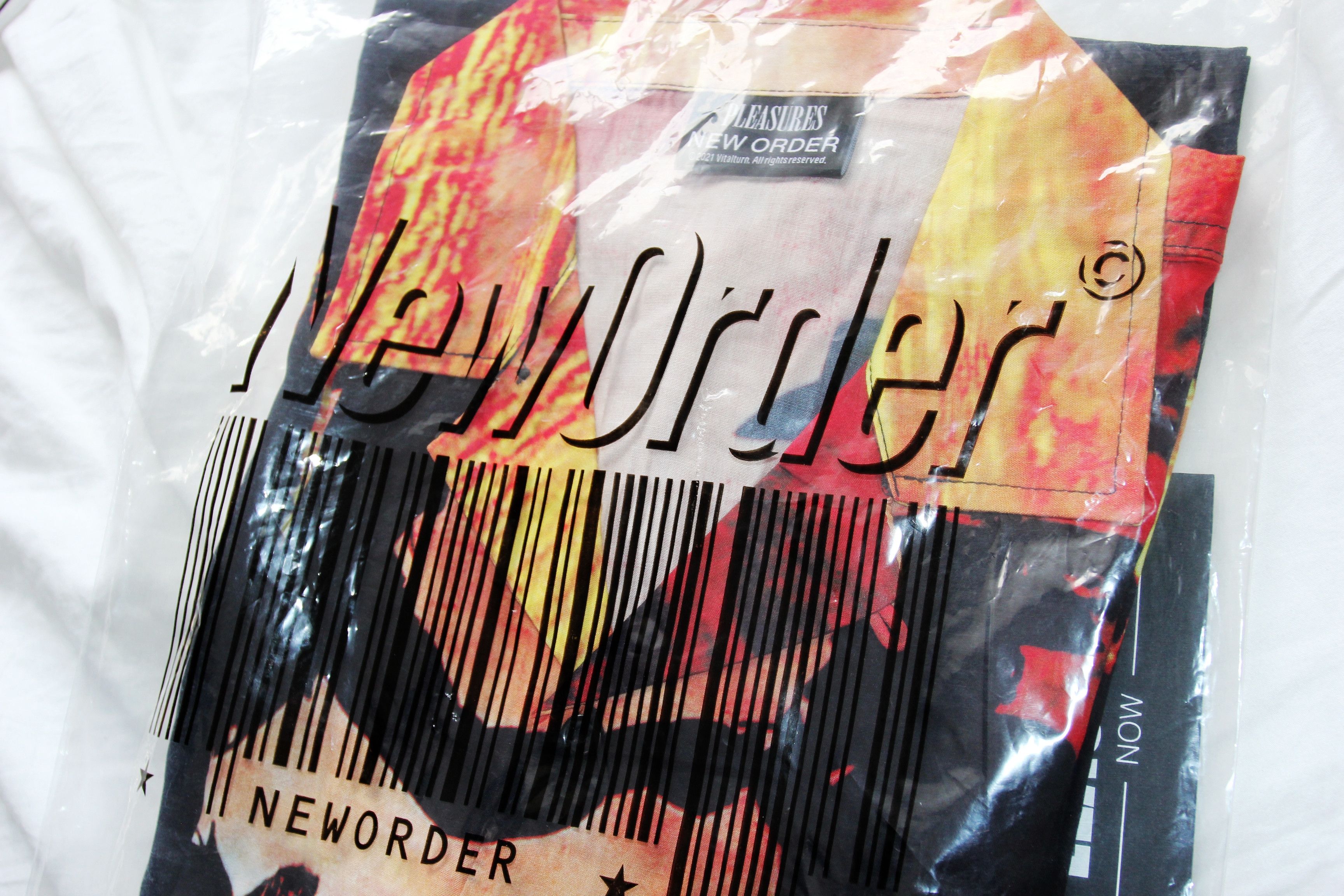 Pleasures BNWT SS21 PLEASURES x NEW ORDER "REGRET" SHIRT S Size US S / EU 44-46 / 1 - 10 Thumbnail