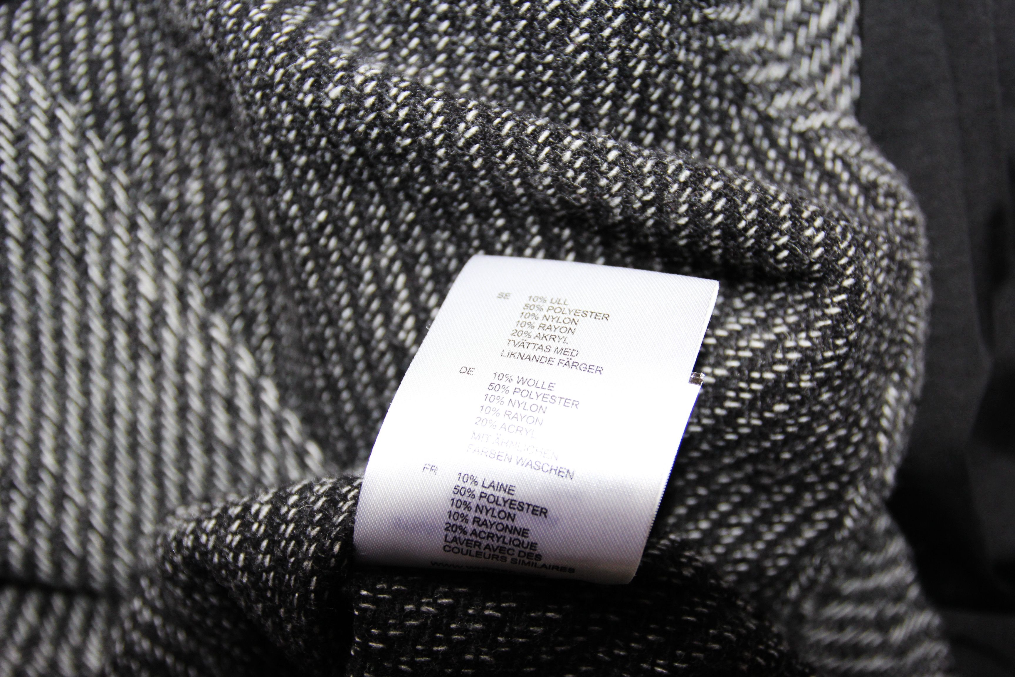 Whyred BNWT AW16 WHYRED MILLS BUTTON DOWN SHIRT 48 Size US M / EU 48-50 / 2 - 16 Thumbnail