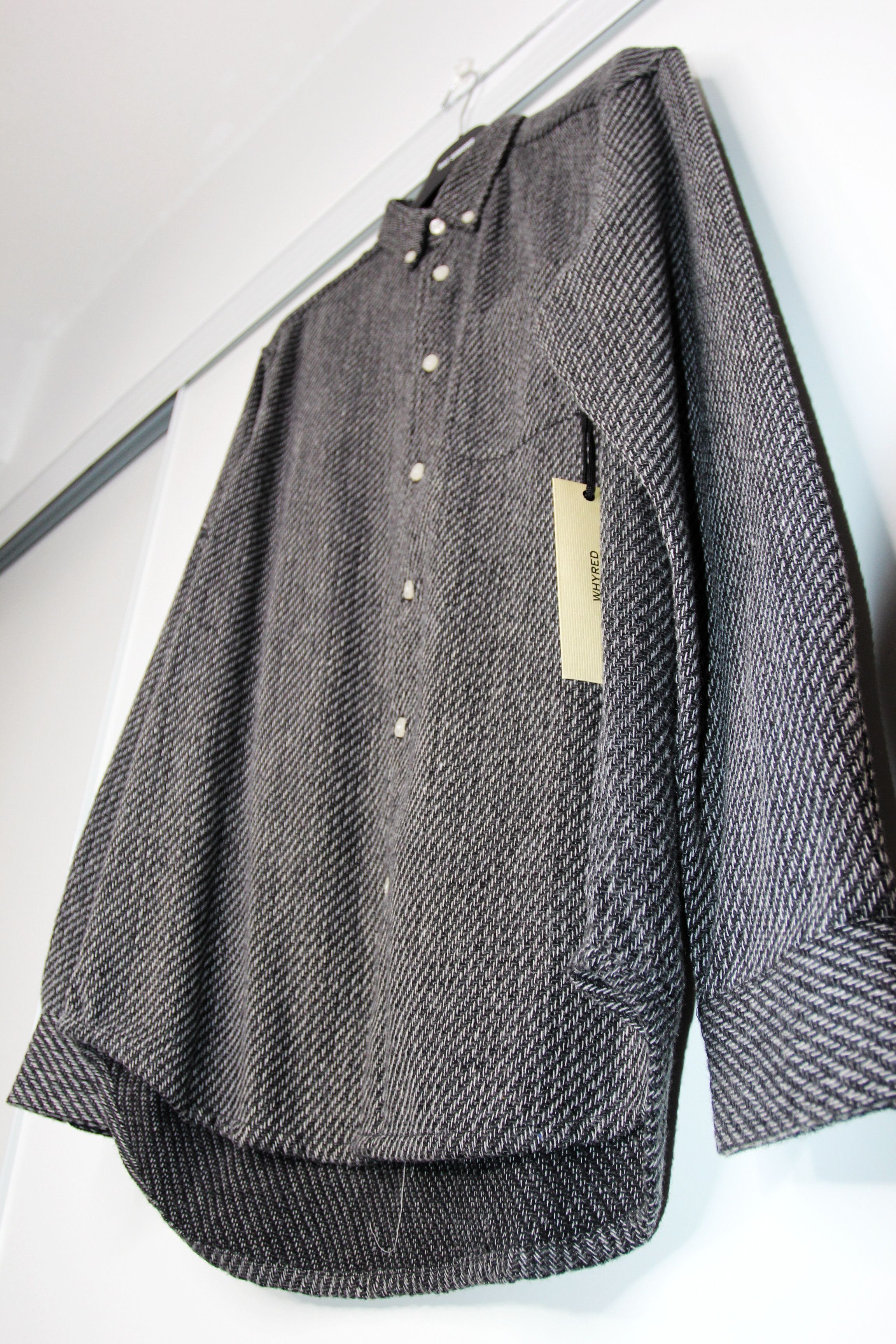 Whyred BNWT AW16 WHYRED MILLS BUTTON DOWN SHIRT 48 Size US M / EU 48-50 / 2 - 6 Thumbnail