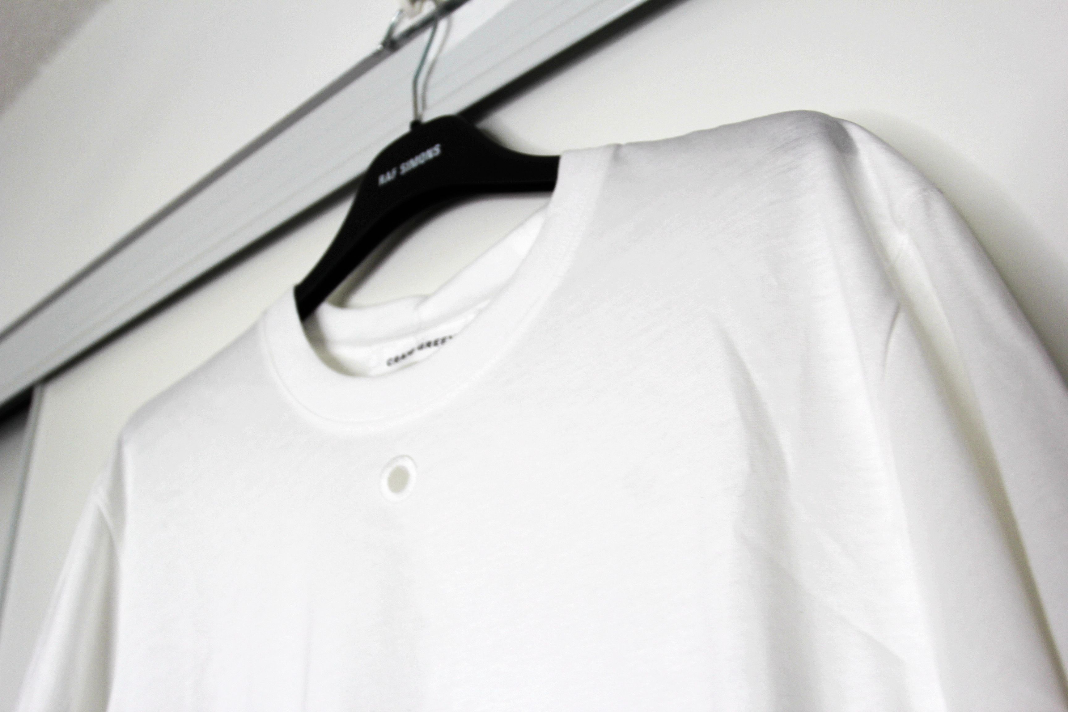 Craig Green BNWT SS21 CRAIG GREEN EMBROIDERED HOLE TSHIRT S Size US S / EU 44-46 / 1 - 4 Thumbnail