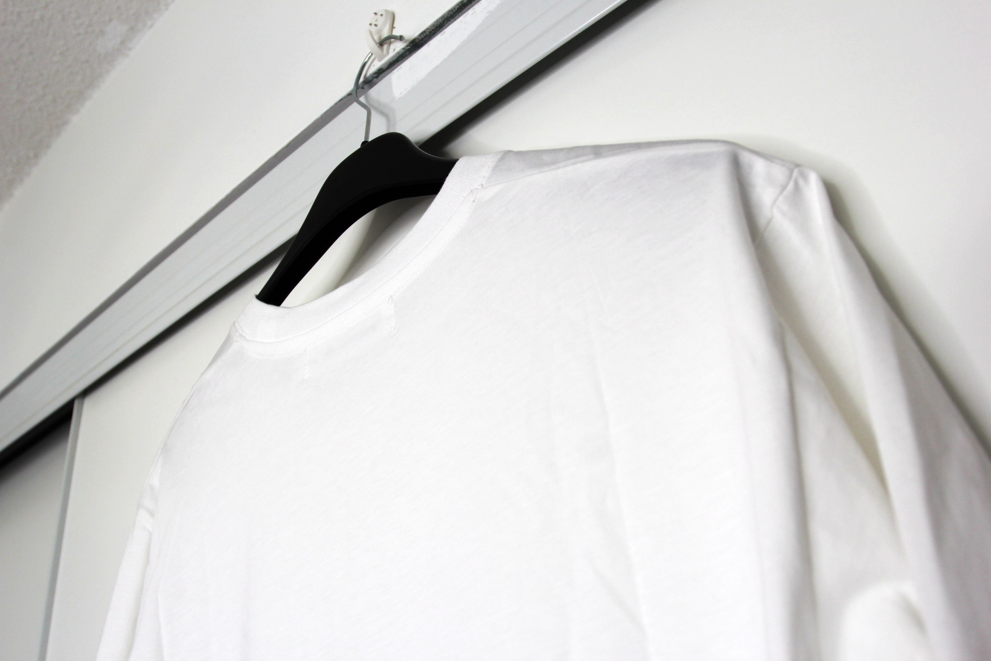 Craig Green BNWT SS21 CRAIG GREEN EMBROIDERED HOLE TSHIRT S Size US S / EU 44-46 / 1 - 6 Thumbnail
