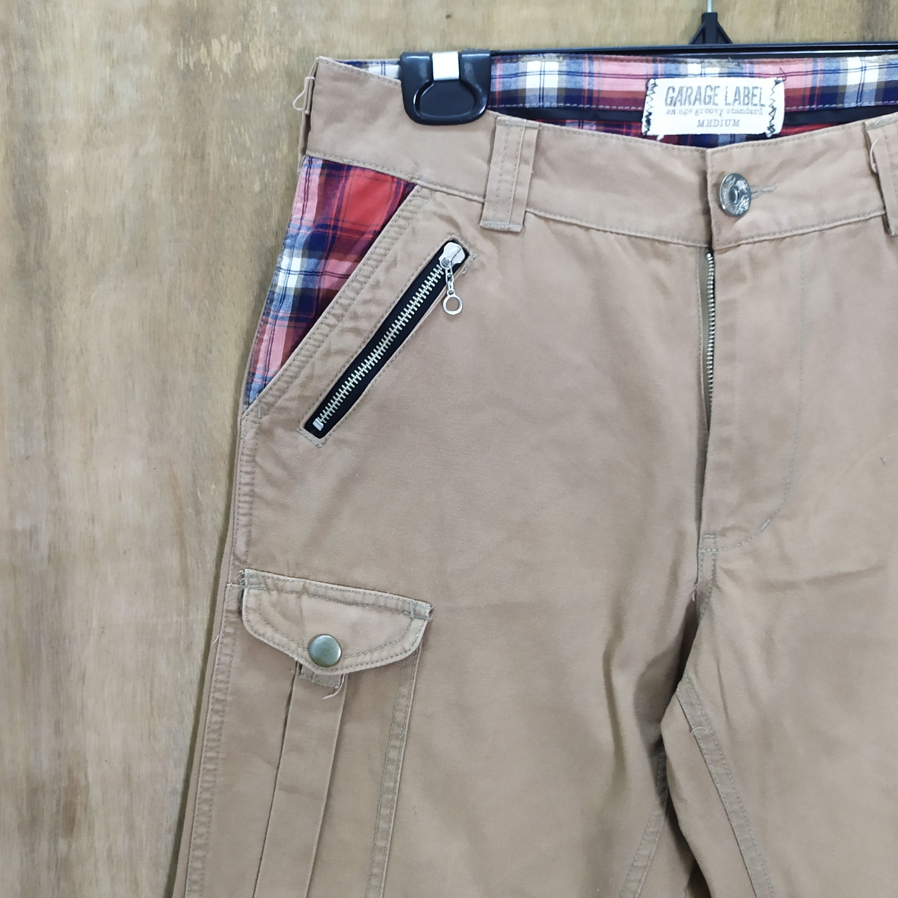 Japanese Brand VINTAGE GARAGE LABEL BROWN CARGO PANTS Size US 30 / EU 46 - 4 Thumbnail