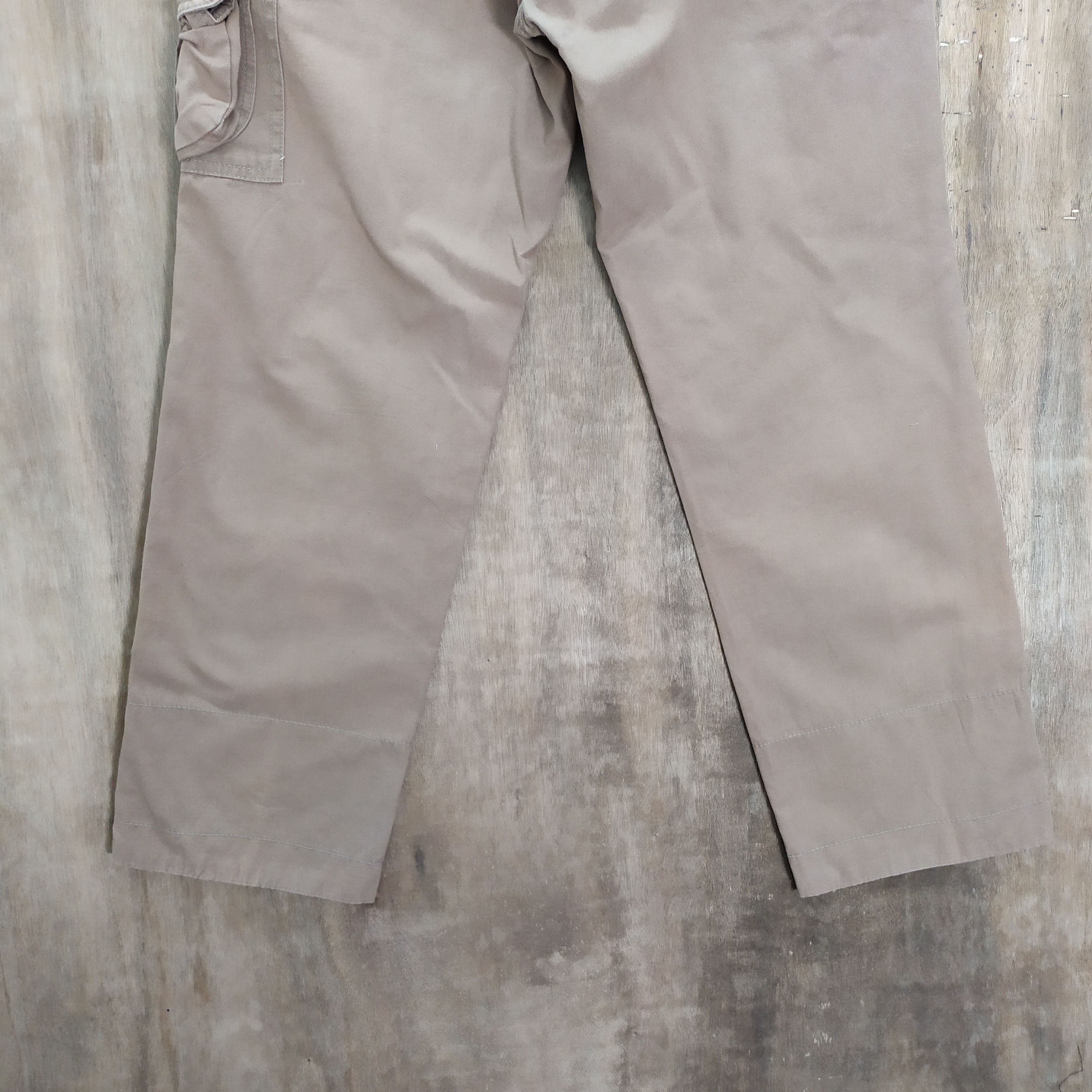 Japanese Brand VINTAGE GARAGE LABEL BROWN CARGO PANTS Size US 30 / EU 46 - 13 Thumbnail