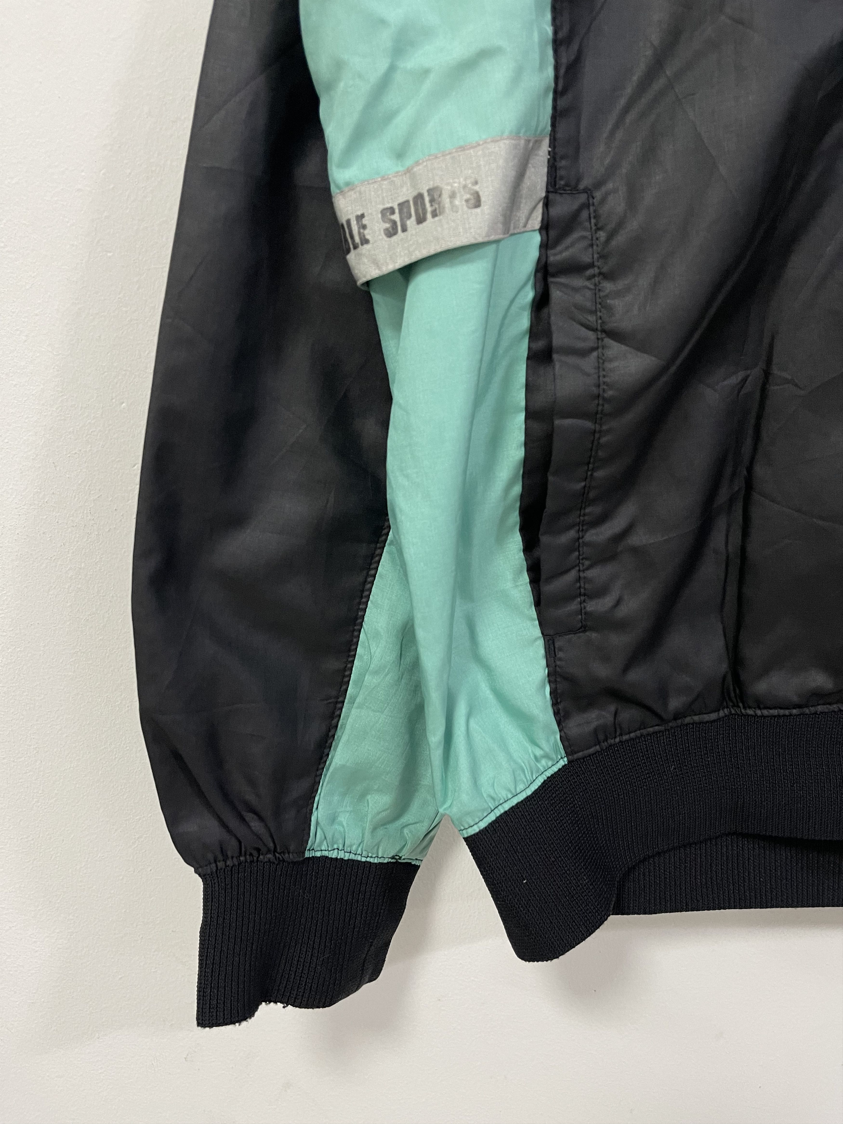 Nike × Vintage Vintage Nike Colourblok Light Jacket Size US L / EU 52-54 / 3 - 2 Thumbnail