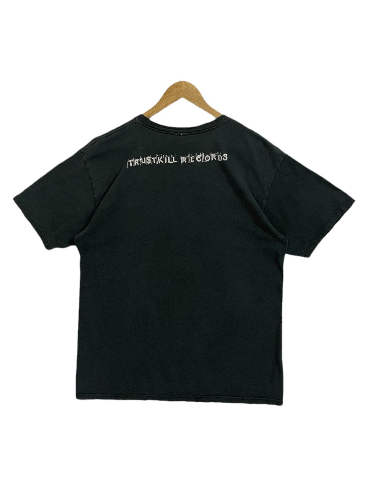Band Tees × Vintage Vintage Bleeding Through bandtees Size US M / EU 48-50 / 2 - 2 Thumbnail