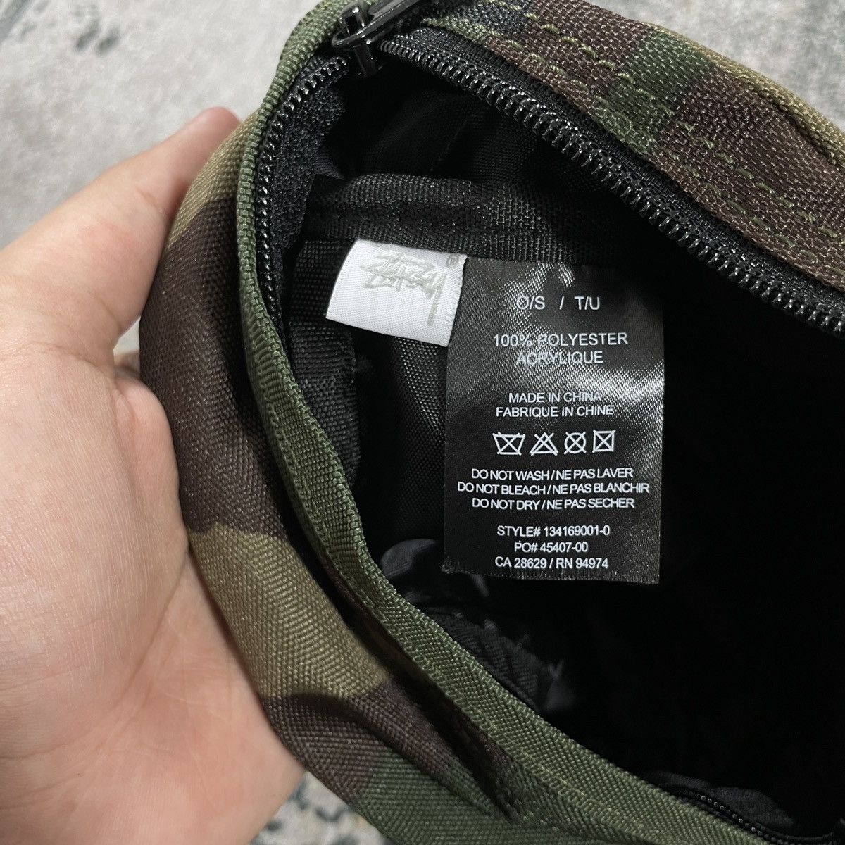 Stussy STUSSY CAMO STOCK POUCH SLING BAG Size ONE SIZE - 8 Thumbnail