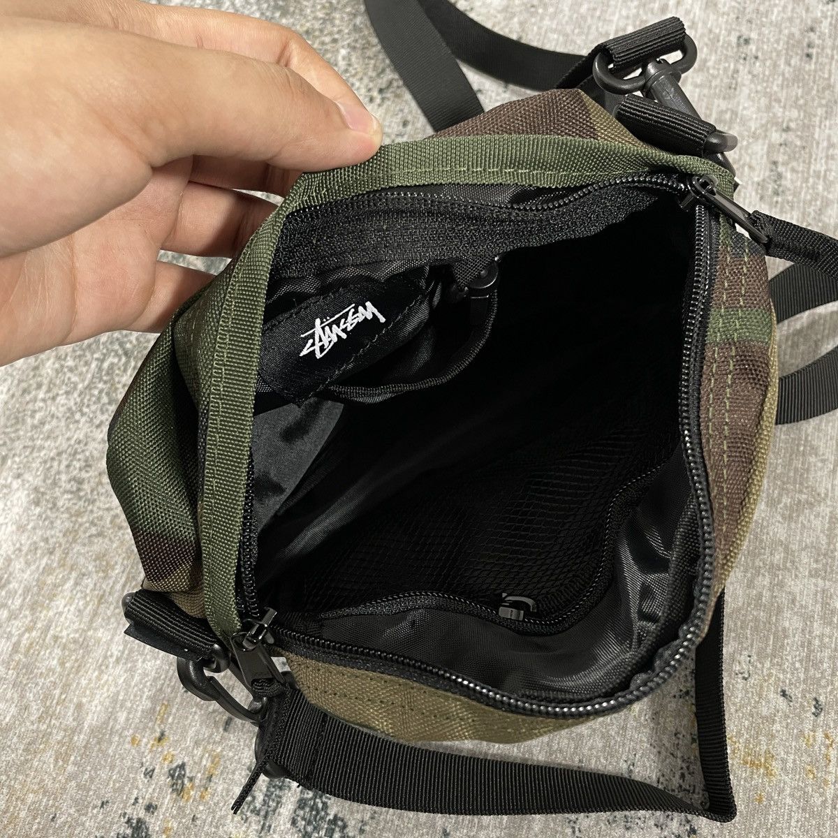 Stussy STUSSY CAMO STOCK POUCH SLING BAG Size ONE SIZE - 7 Thumbnail
