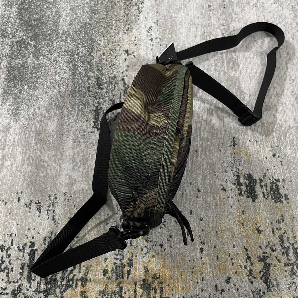 Stussy STUSSY CAMO STOCK POUCH SLING BAG Size ONE SIZE - 5 Thumbnail