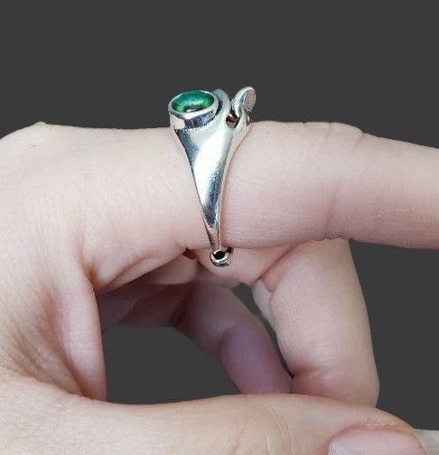Jewelry Cute Tongue Twisting Frog Ring Size ONE SIZE - 3 Thumbnail