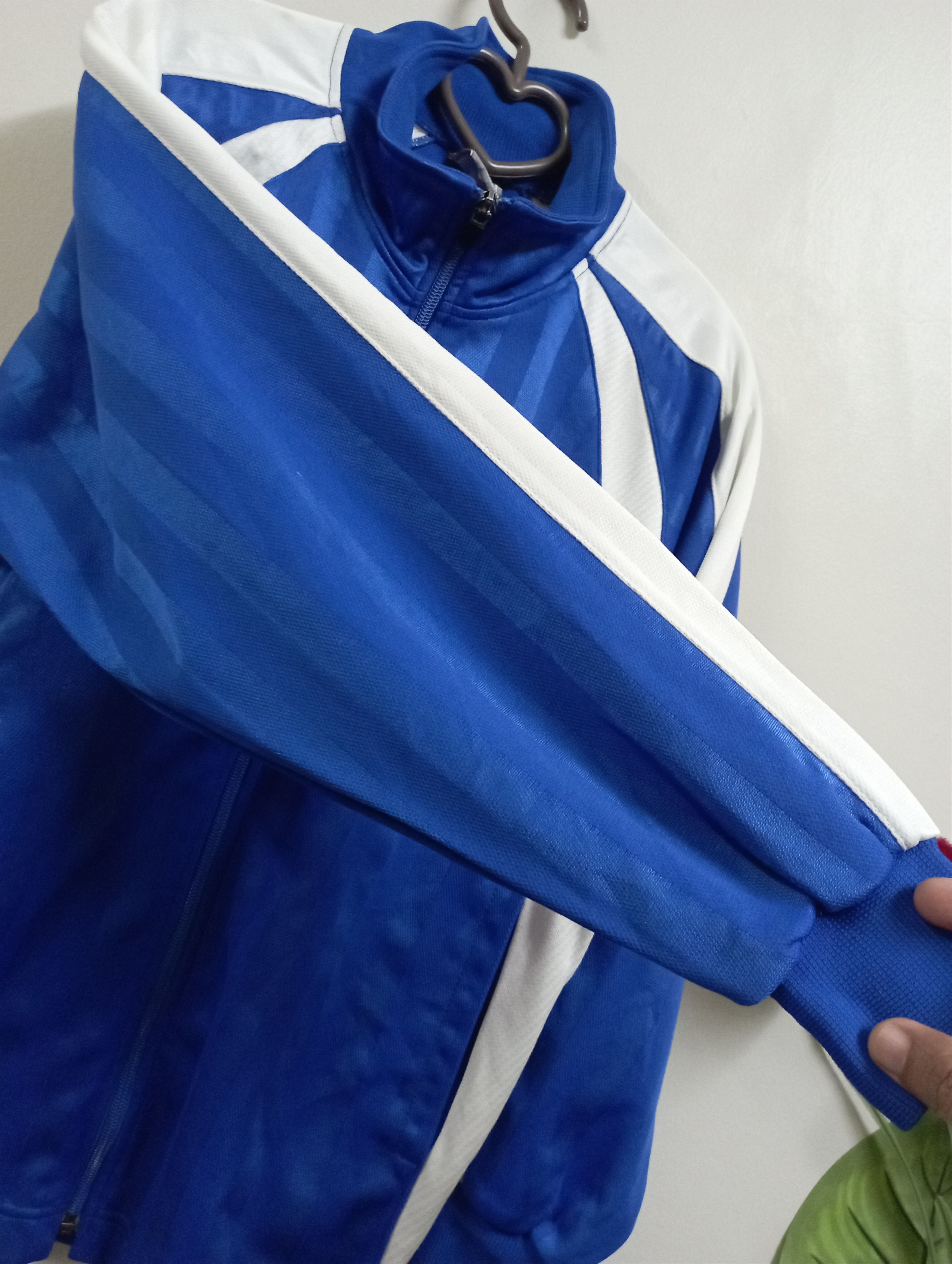 Nike Vintage Nike 90' Made In Japan Sweater Big Nike Woosh Size US XXS / EU 40 - 11 Thumbnail