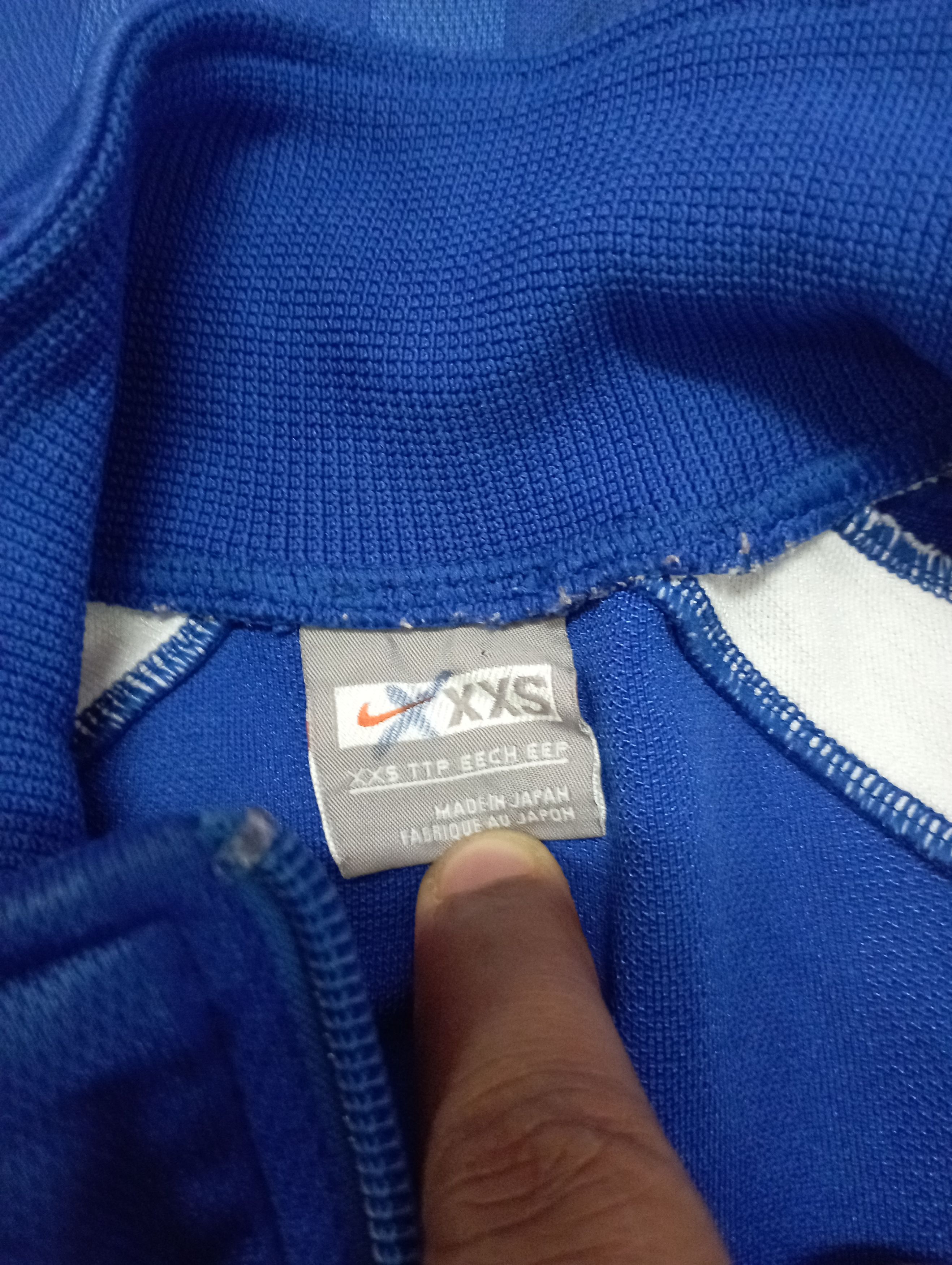 Nike Vintage Nike 90' Made In Japan Sweater Big Nike Woosh Size US XXS / EU 40 - 15 Thumbnail