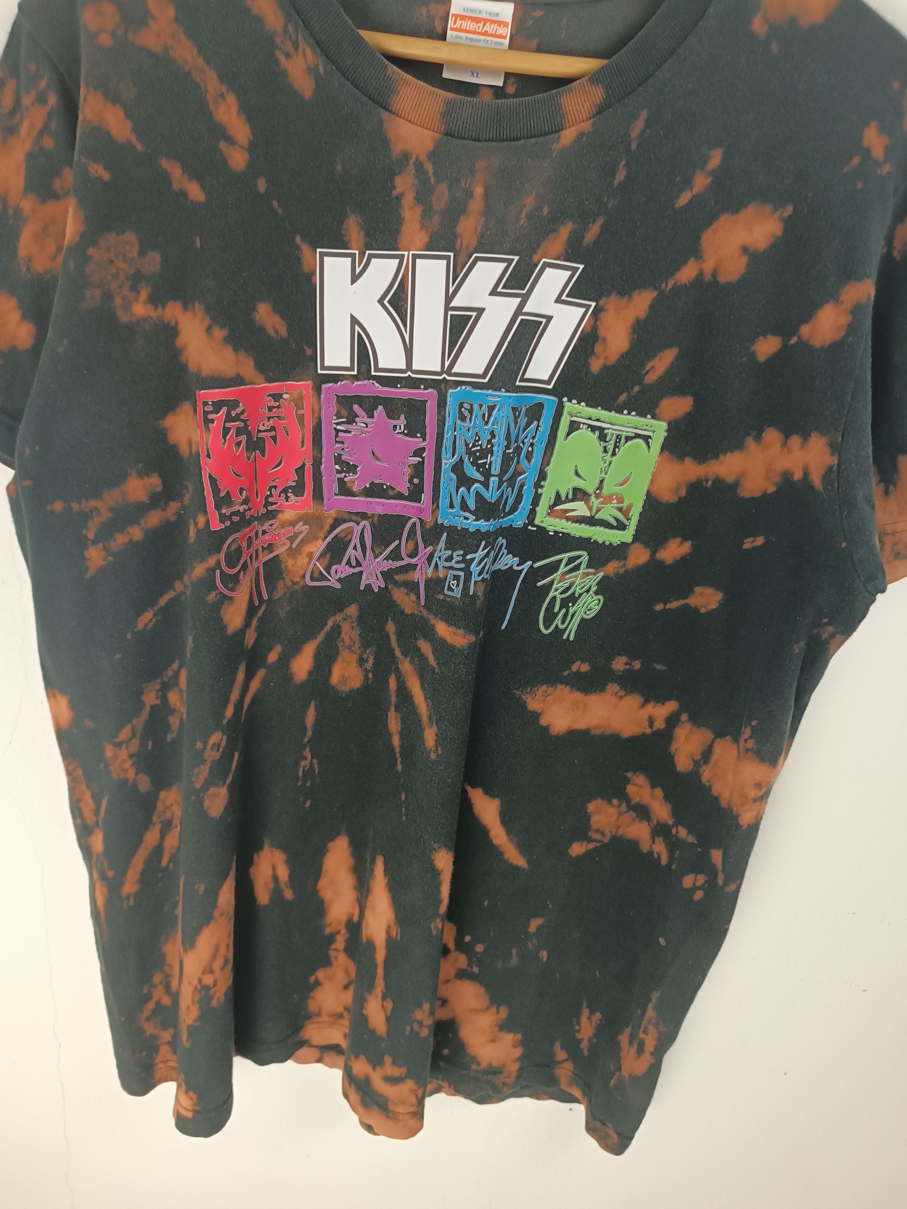Band Tees VINTAGE KISS SIGNATURE ACID WASH (aerosmith motley crue) Size US L / EU 52-54 / 3 - 6 Thumbnail
