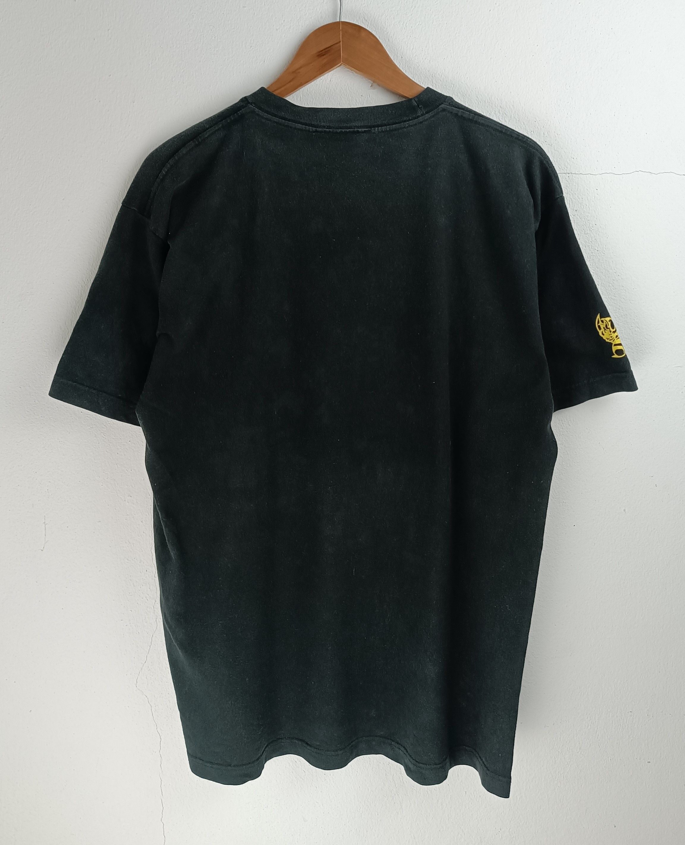 Japanese Brand VINTAGE KILLER BEE SPELL OUT VERY RARE JAPANESE RELEASE TEE Size US XL / EU 56 / 4 - 4 Thumbnail