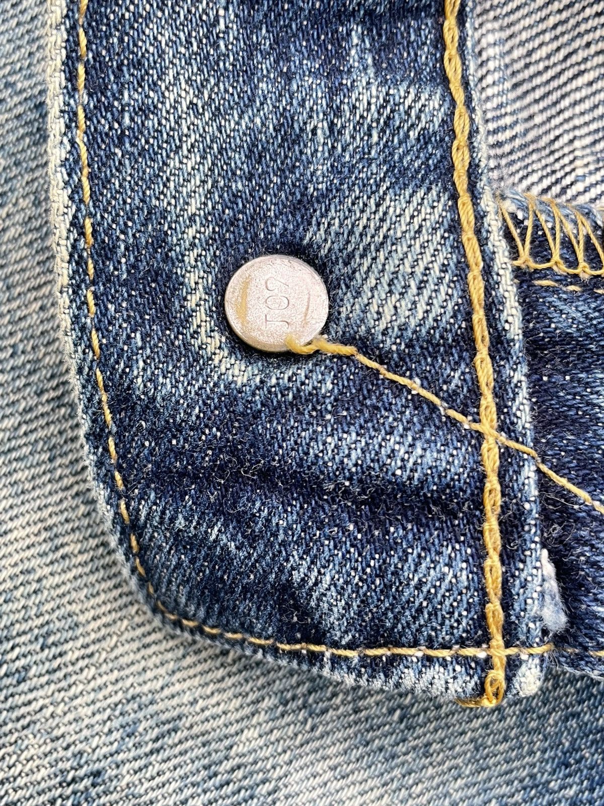 Levi's Vintage Levi’s 98 702XX E 1937 Selvedge Aging Distressed Size US 32 / EU 48 - 22 Thumbnail