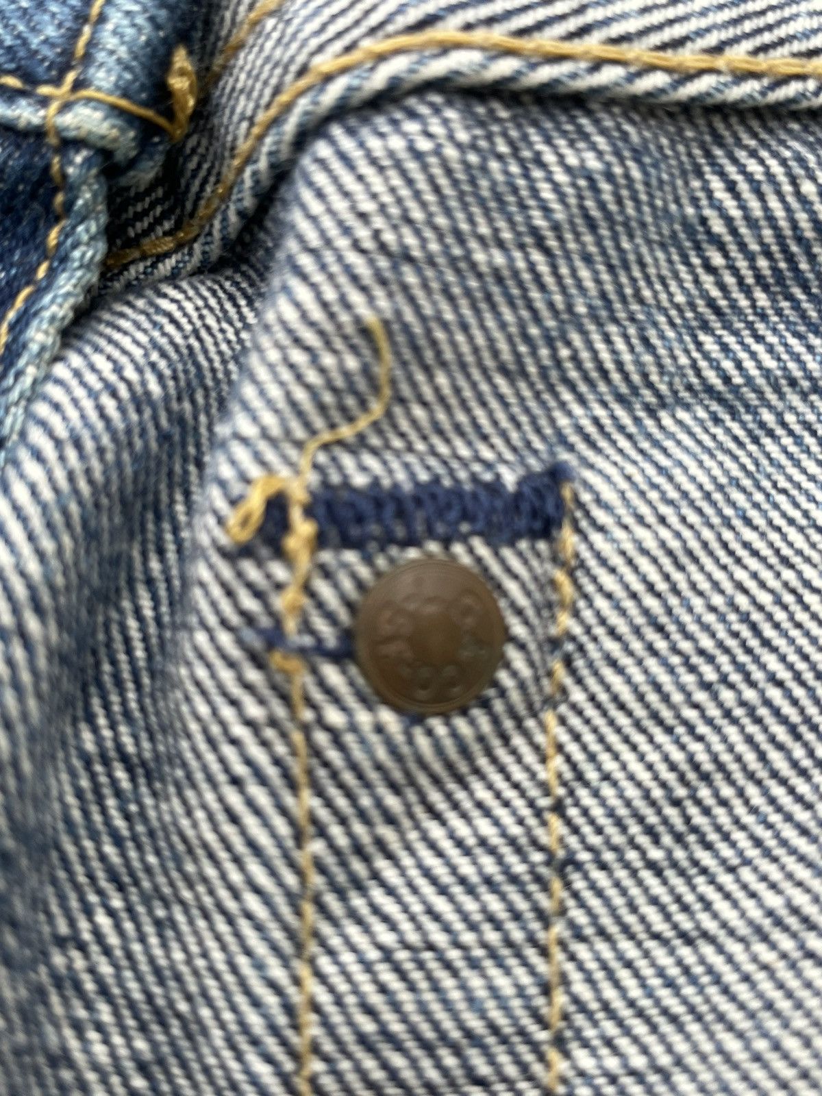 Levi's Vintage Levi’s 98 702XX E 1937 Selvedge Aging Distressed Size US 32 / EU 48 - 23 Thumbnail