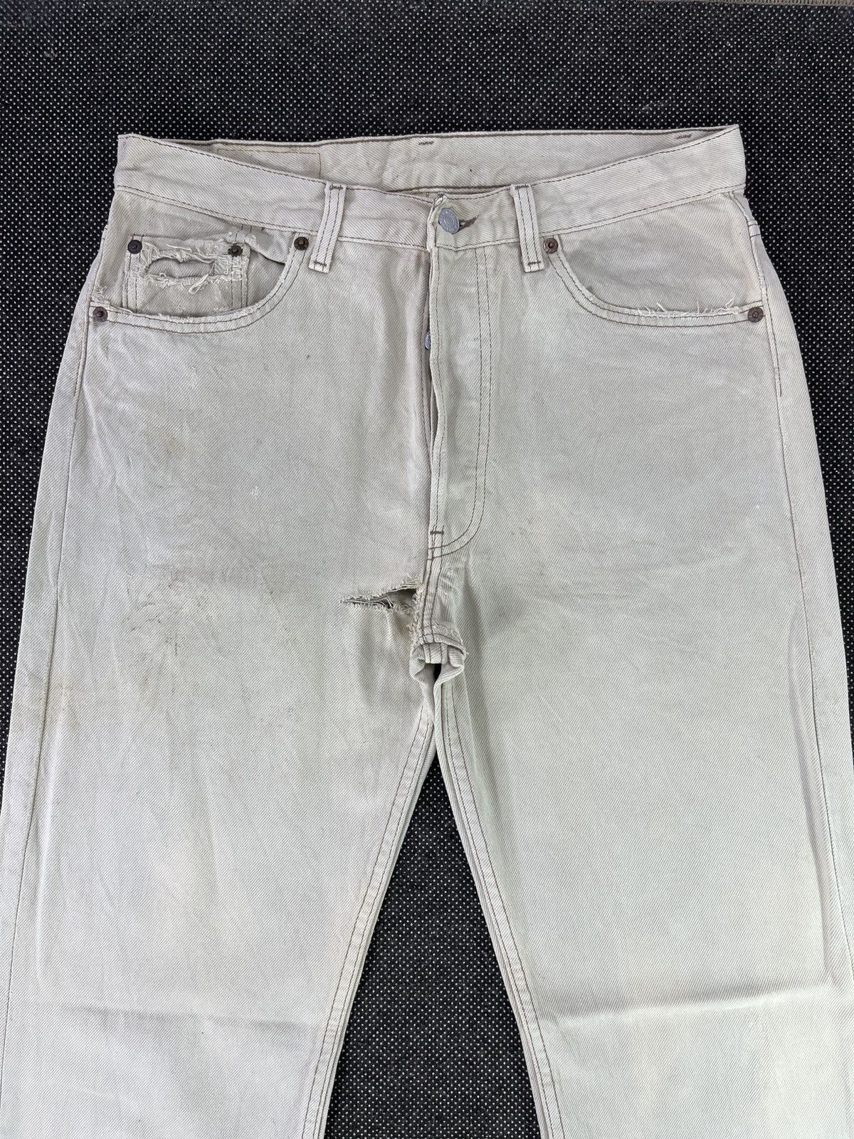 Levi's × Vintage 90s Vintage Levis 501 Distressed Jeans - J376 Size US 33 - 3 Thumbnail