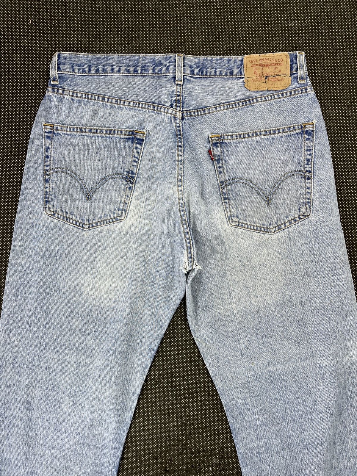 Levi's Vintage Levis 569 Light Wash Jeans - J491 Size US 35 - 4 Thumbnail