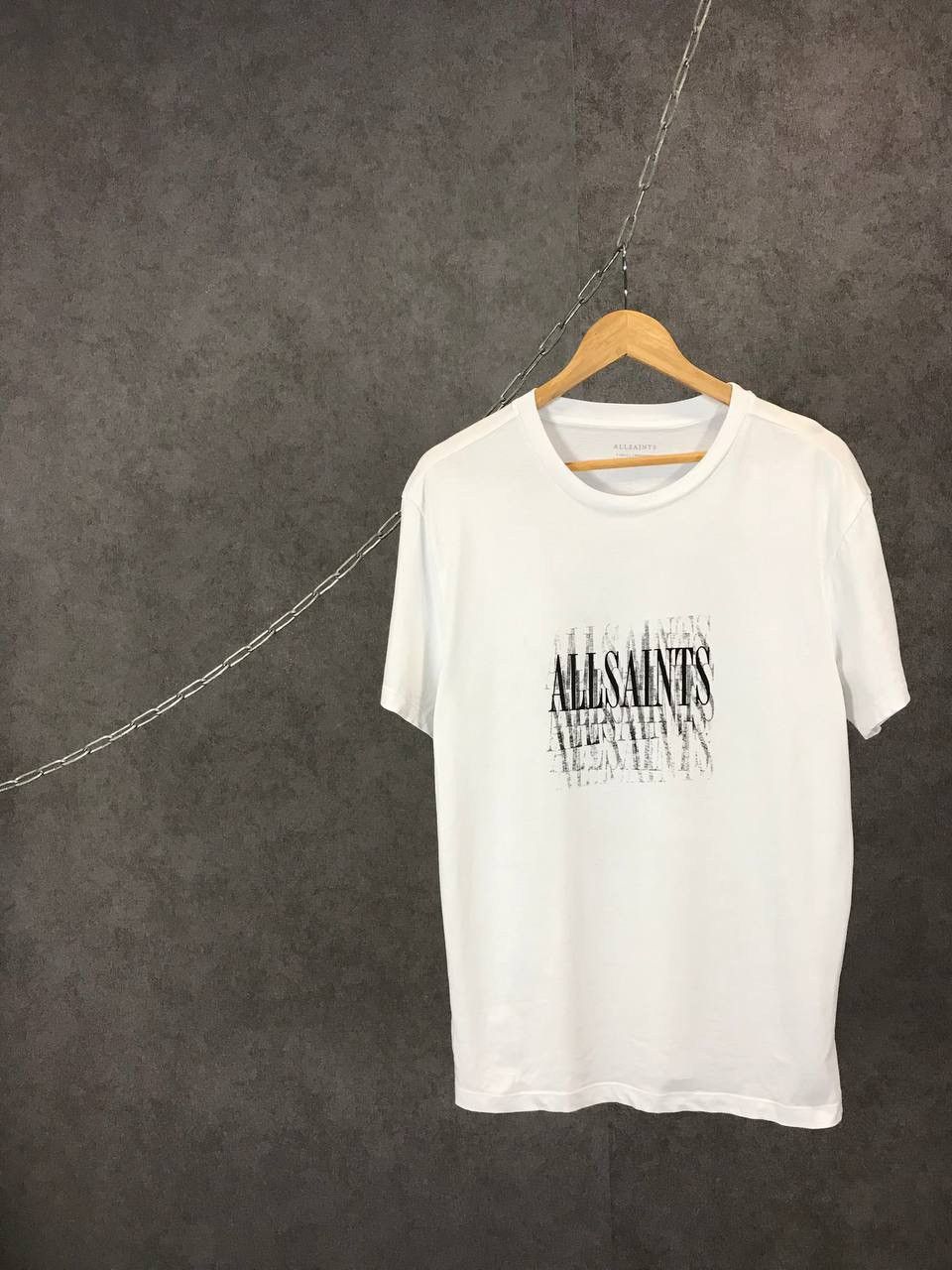 Allsaints Allsaints luxury streetwear center logo tee Size US S / EU 44-46 / 1 - 1 Thumbnail