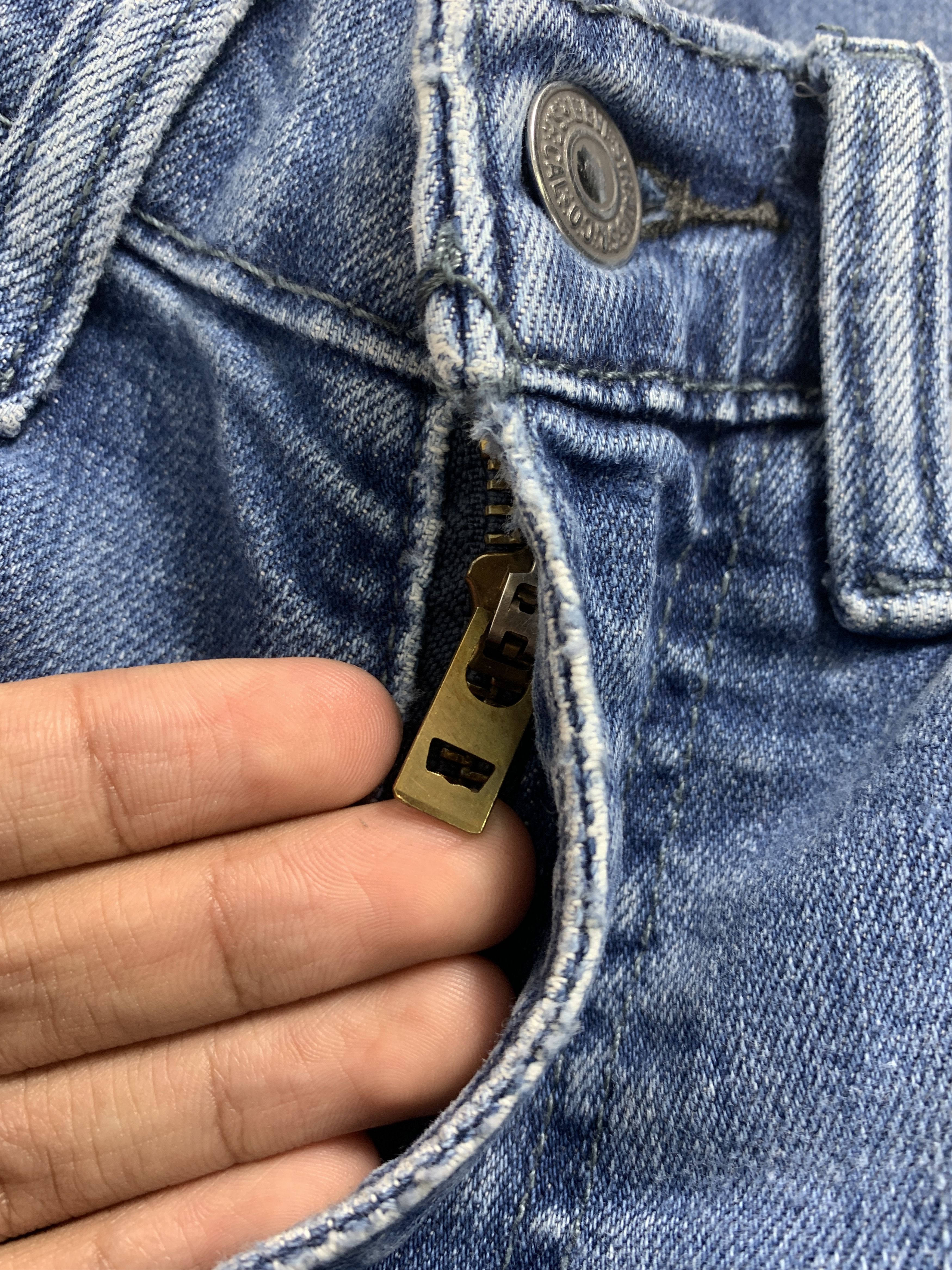 Levi's × Vintage Vintage LEVI'S 514 Distressed Faded Straight Cut Mid Wash Size US 30 / EU 46 - 10 Thumbnail