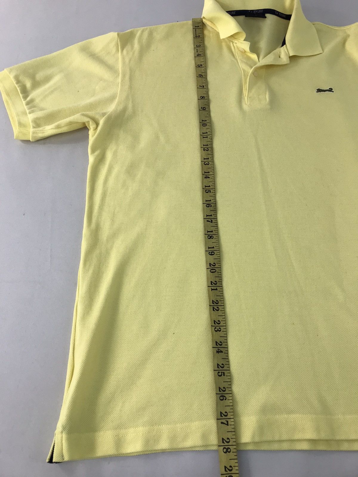 Japanese Brand Vintage The Classic Le Tigre Logo Polo Tee Size US L / EU 52-54 / 3 - 10 Thumbnail