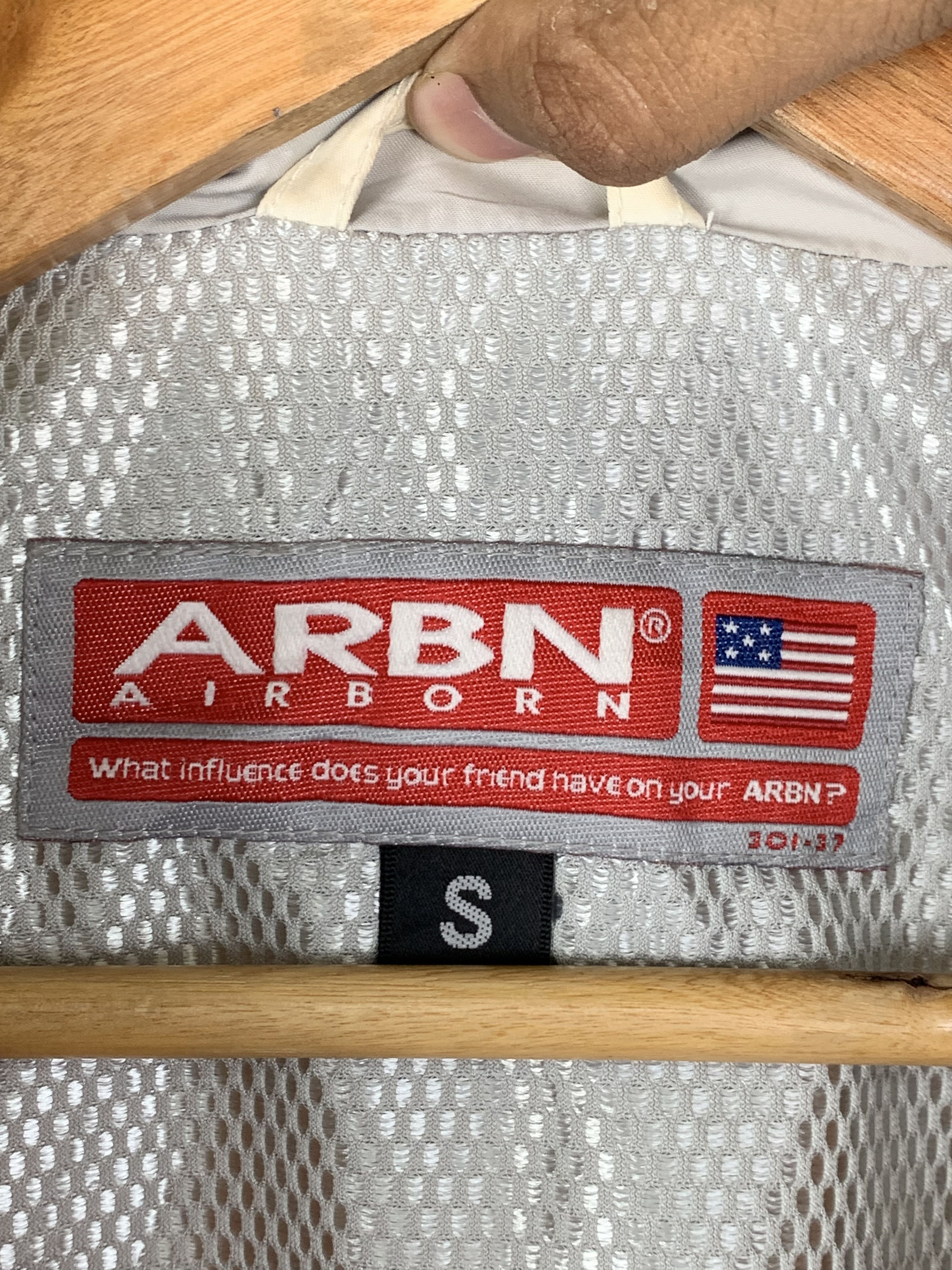 Japanese Brand Vintage ARBN Hoodie Zip Up Windbreaker Jacket J0619 Size US S / EU 44-46 / 1 - 14 Thumbnail