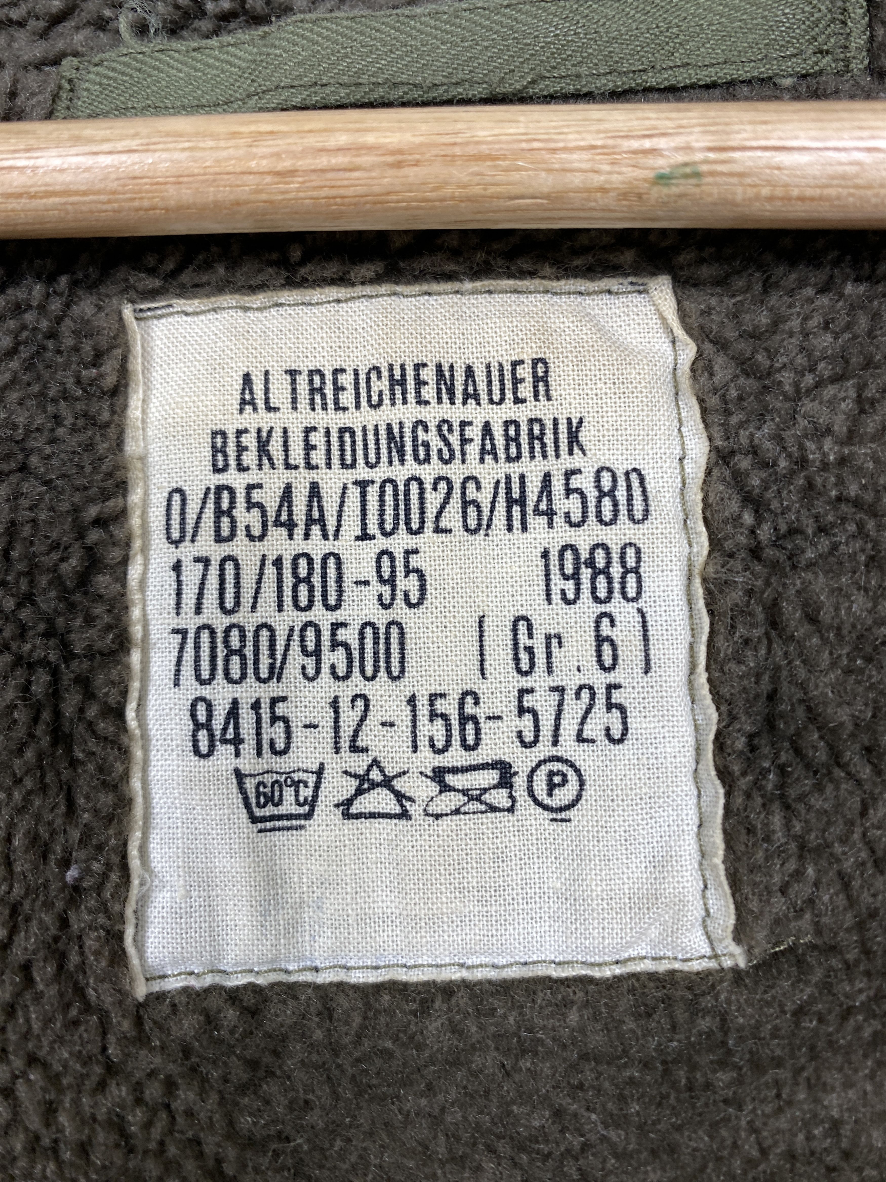 Vintage Vintage German Army Sherpa Lining Long Jacket Parkas J1189 Size US S / EU 44-46 / 1 - 11 Thumbnail