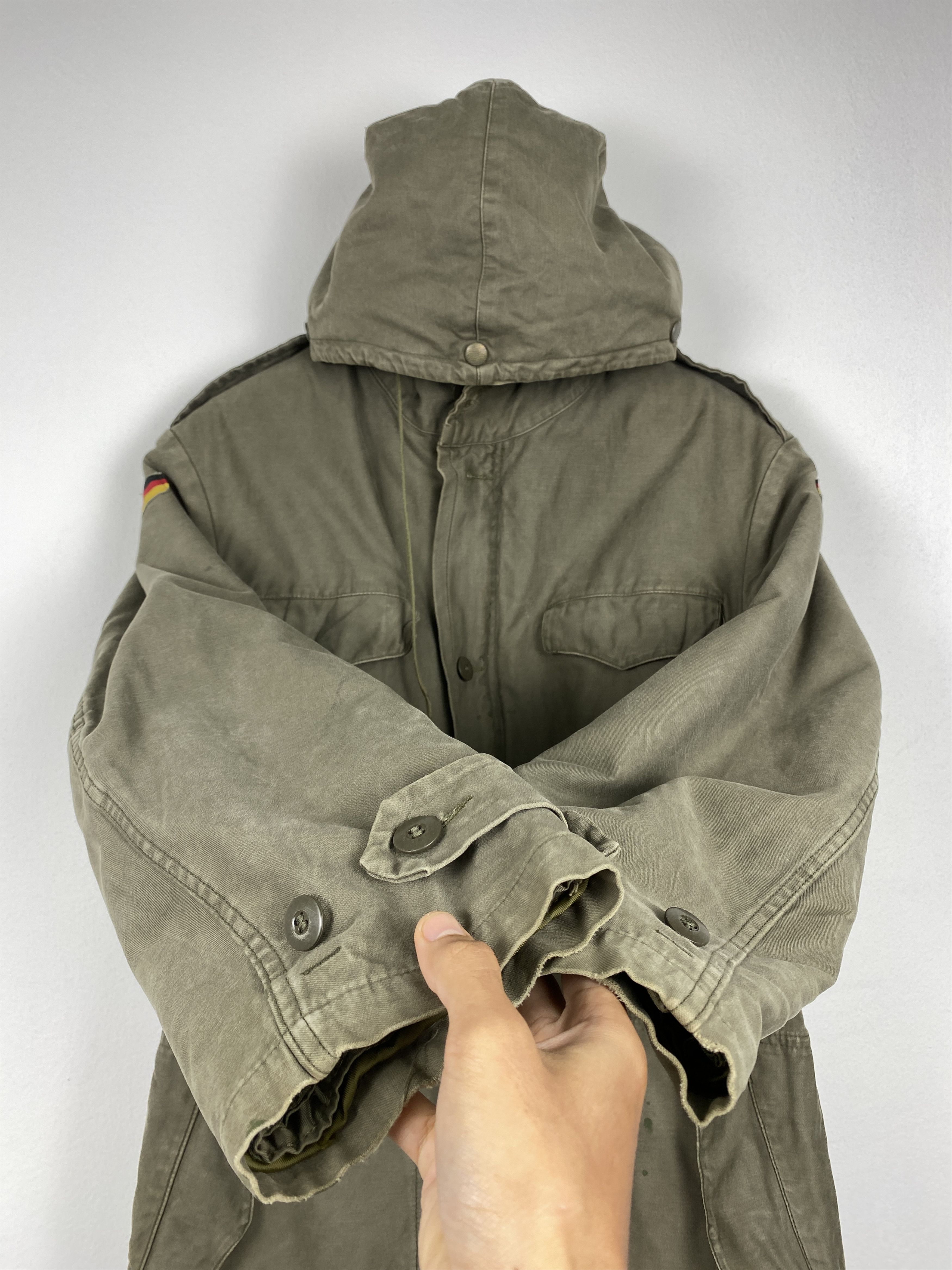Vintage Vintage German Army Sherpa Lining Long Jacket Parkas J1189 Size US S / EU 44-46 / 1 - 6 Thumbnail