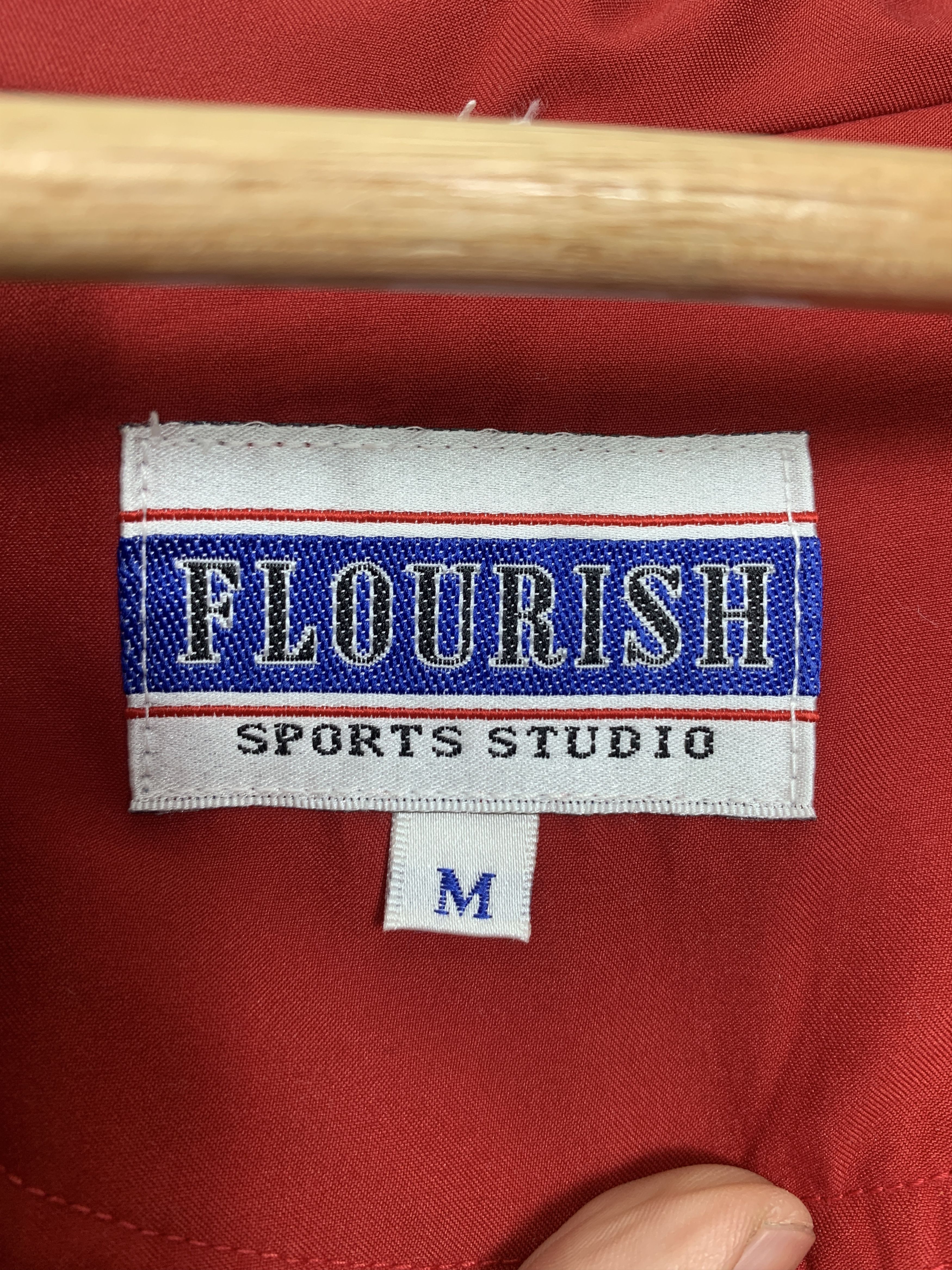 Japanese Brand Vintage FLOURISH Fleece Lining Hoodie Jacket J1108 Size US S / EU 44-46 / 1 - 8 Thumbnail