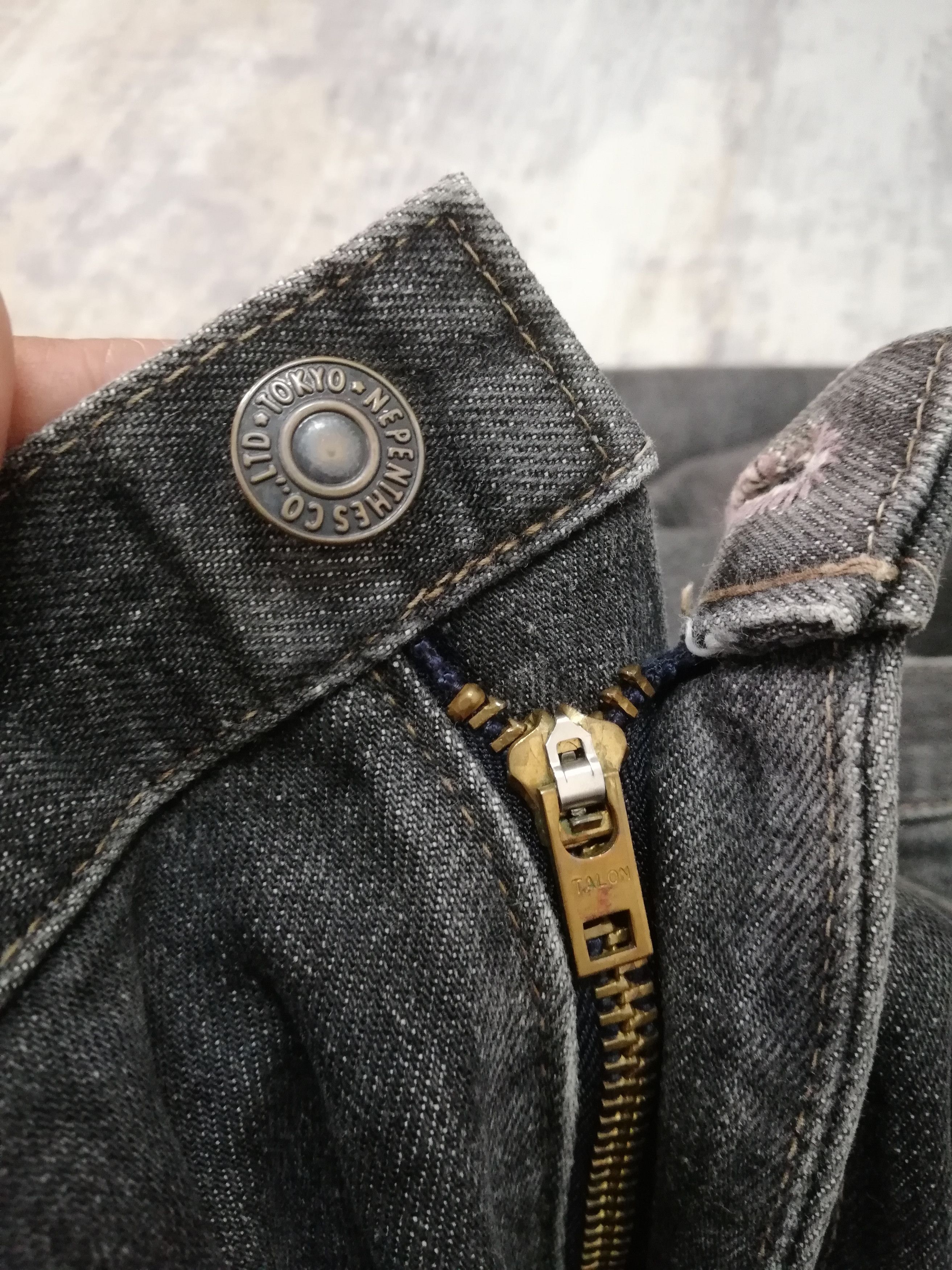Japanese Brand Nepenthes Japan Black Wash Distressed Denim Jeans 33 Size US 33 - 6 Thumbnail