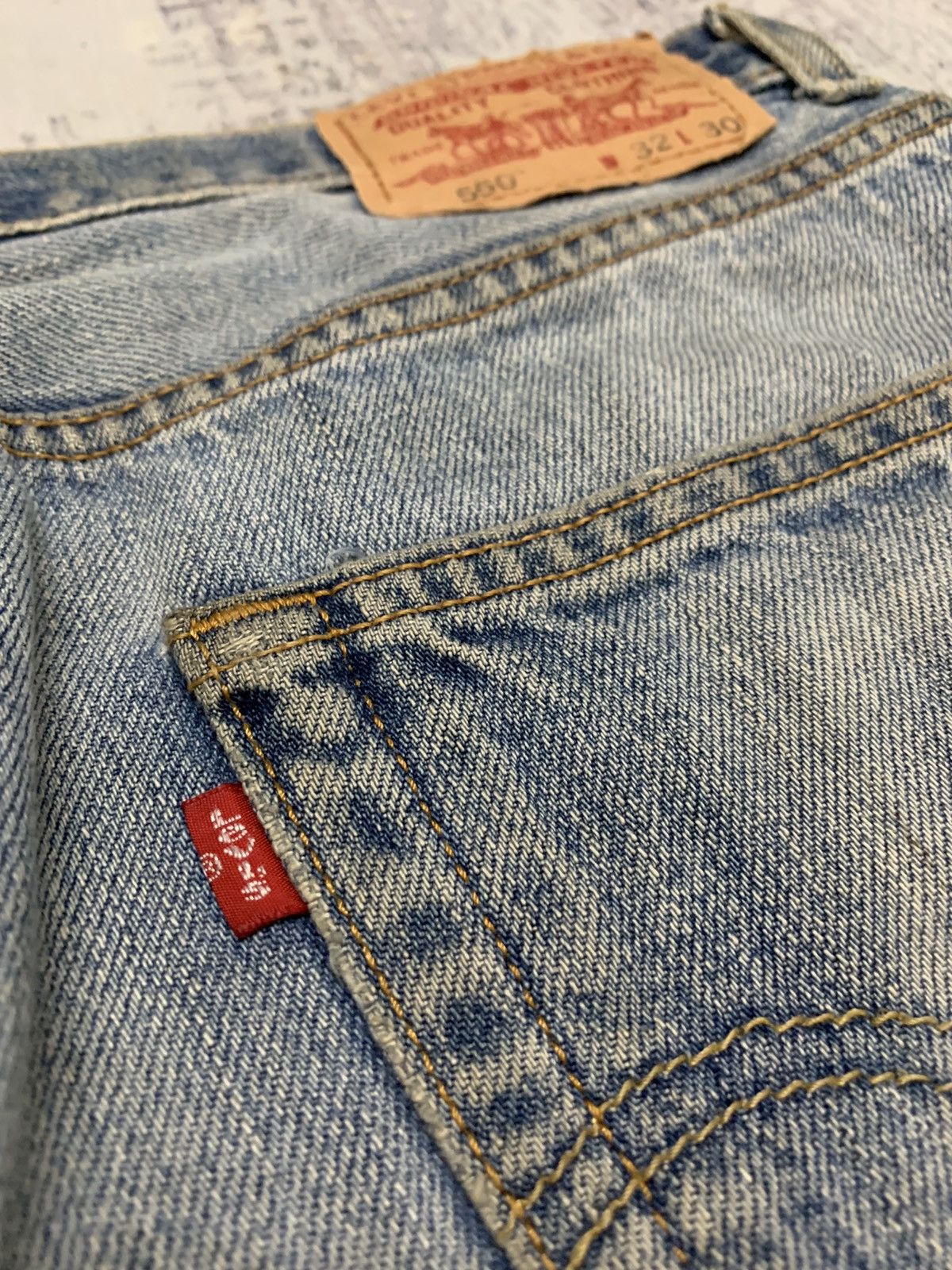 Levi's Vintage Levis 550 Jeans Relaxed Fit Distressed Jeans 30x29.5 Size US 30 / EU 46 - 10 Thumbnail
