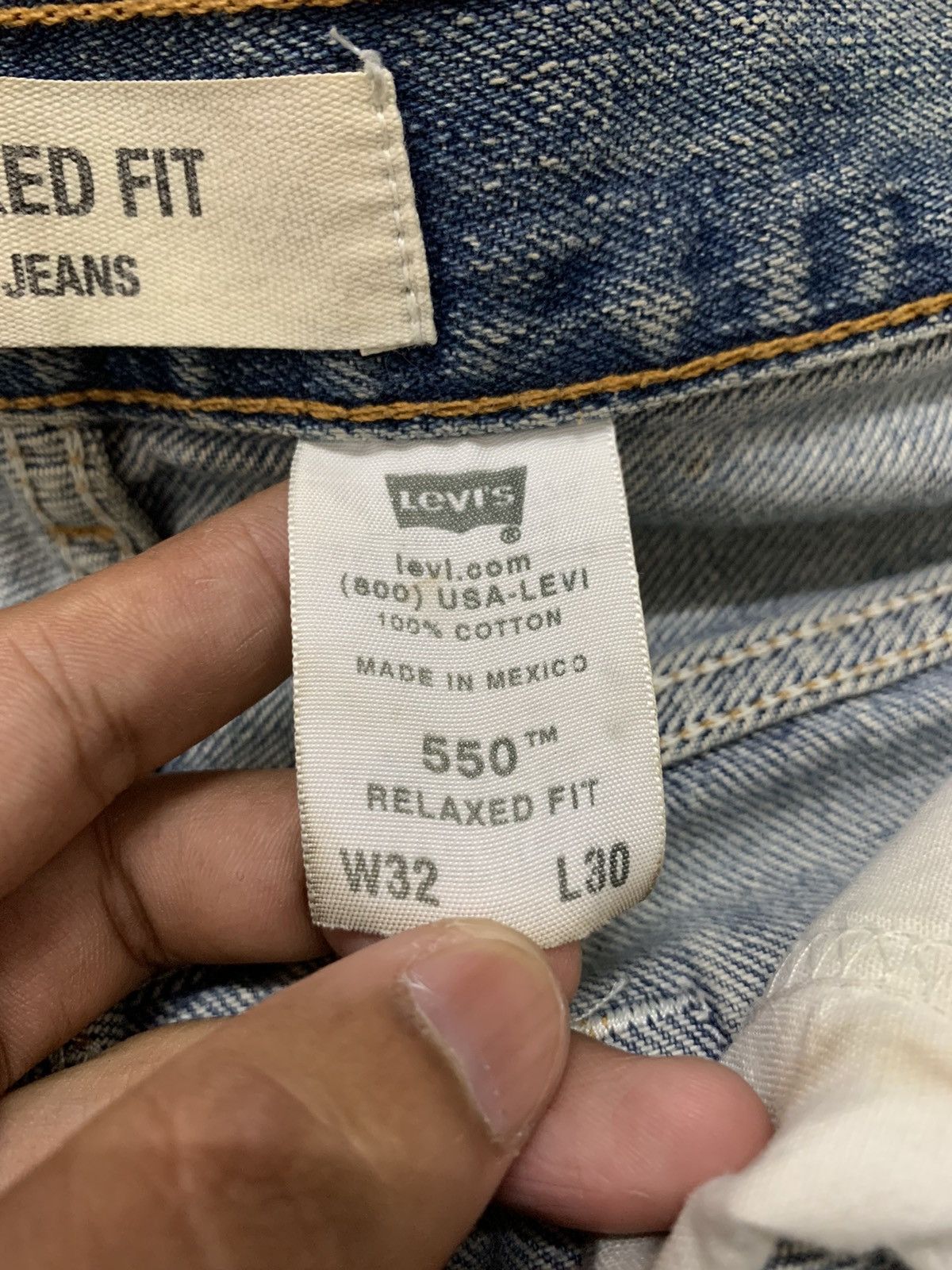 Levi's Vintage Levis 550 Jeans Relaxed Fit Distressed Jeans 30x29.5 Size US 30 / EU 46 - 17 Thumbnail