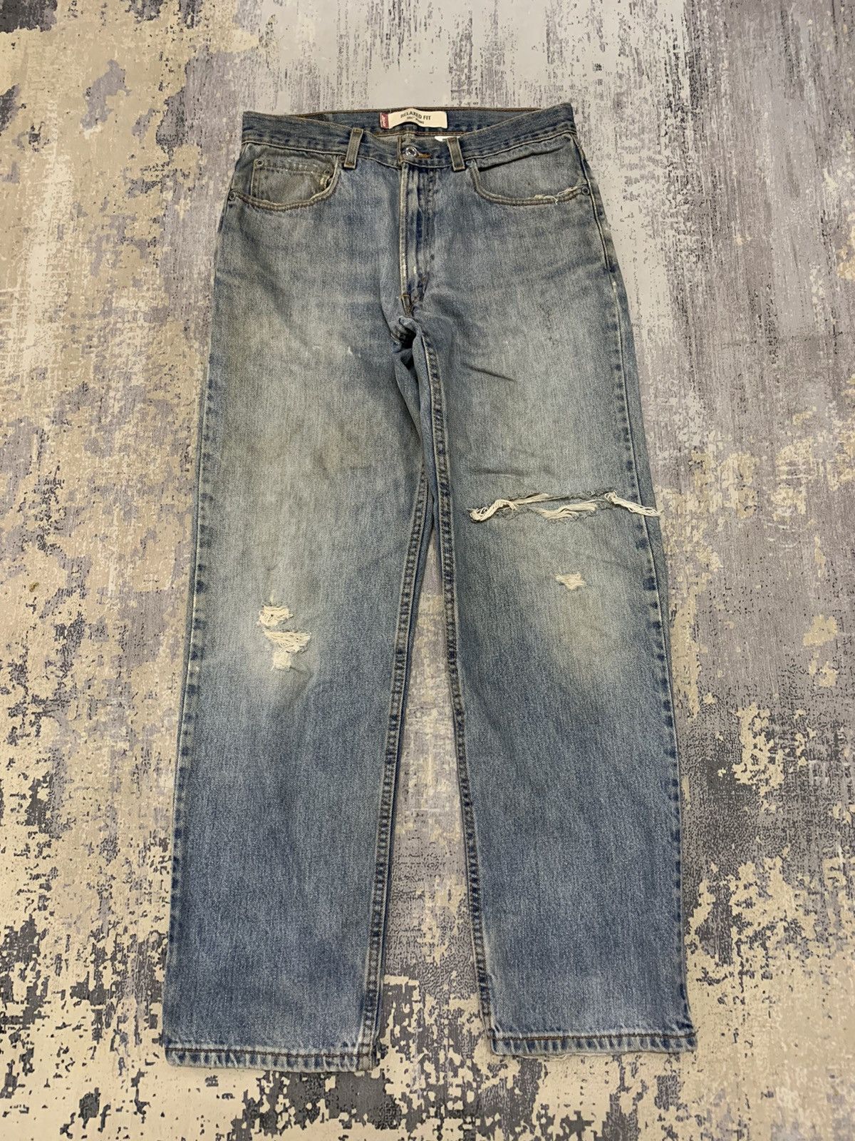 Levi's Vintage Levis 550 Jeans Relaxed Fit Distressed Jeans 30x29.5 Size US 30 / EU 46 - 1 Thumbnail