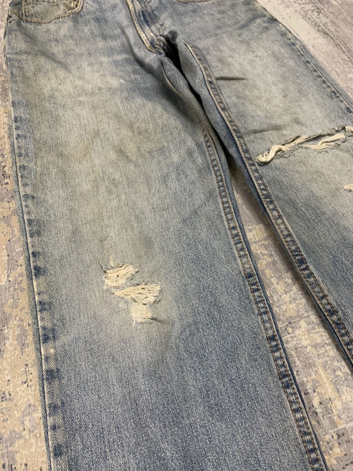 Levi's Vintage Levis 550 Jeans Relaxed Fit Distressed Jeans 30x29.5 Size US 30 / EU 46 - 3 Thumbnail