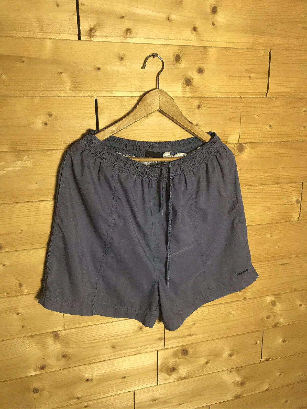 Reebok Vintage Reebok shorts Size US 32 / EU 48 - 1 Thumbnail