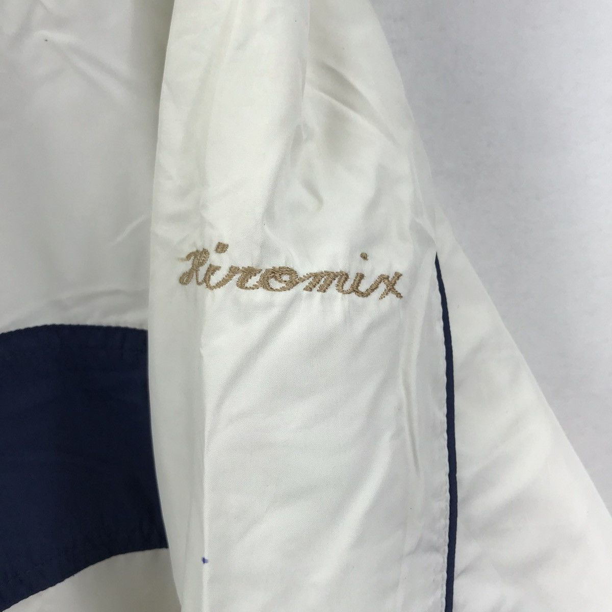 Nike MEIJI & SHOWA W Univ. 25th White Wings Nike Court Jacket Size US S / EU 44-46 / 1 - 6 Thumbnail