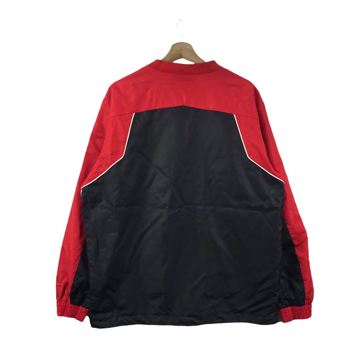 Nike Vintage NIKE SWOOSH Sport Red Windbreaker Jacket Size US M / EU 48-50 / 2 - 11 Thumbnail